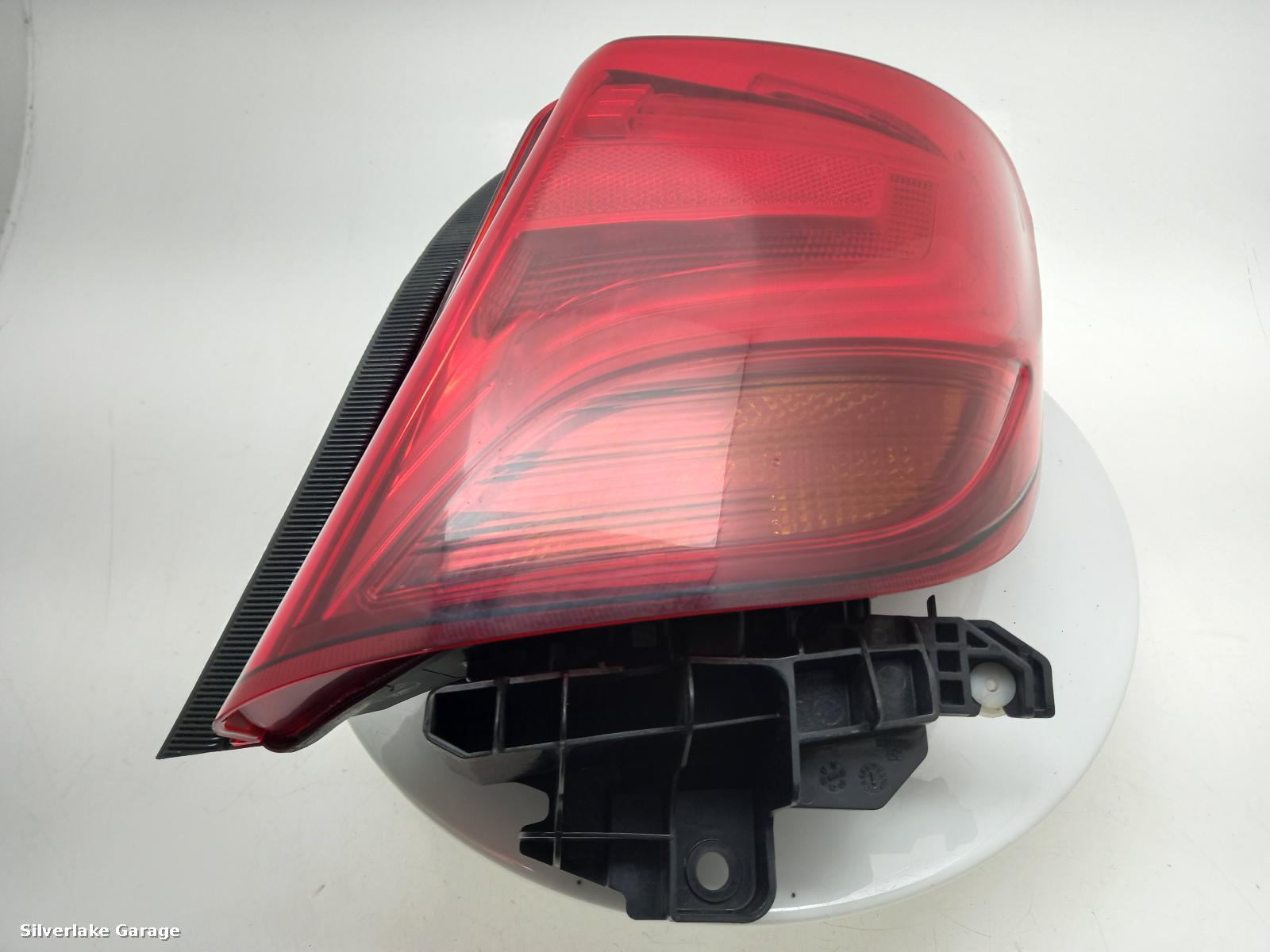 View Auto part R Taillight TOYOTA YARIS 2017
