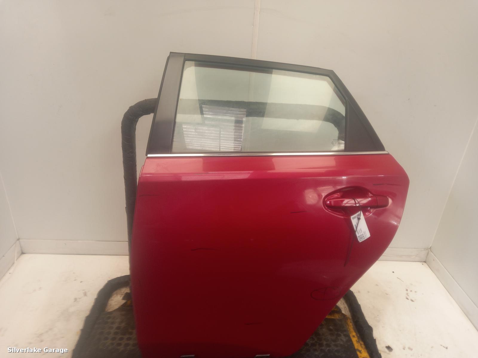View Auto part L Rear Door TOYOTA AURIS 2013