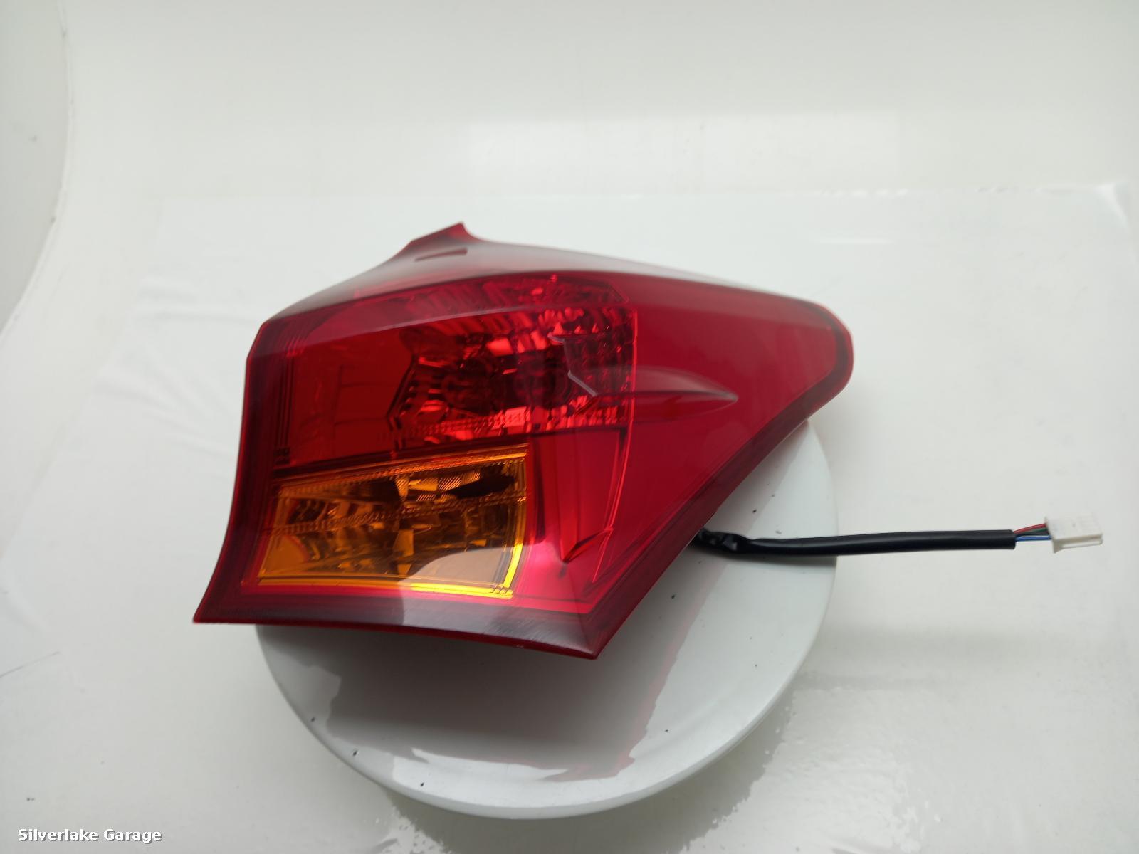 View Auto part R Taillight TOYOTA AURIS 2013