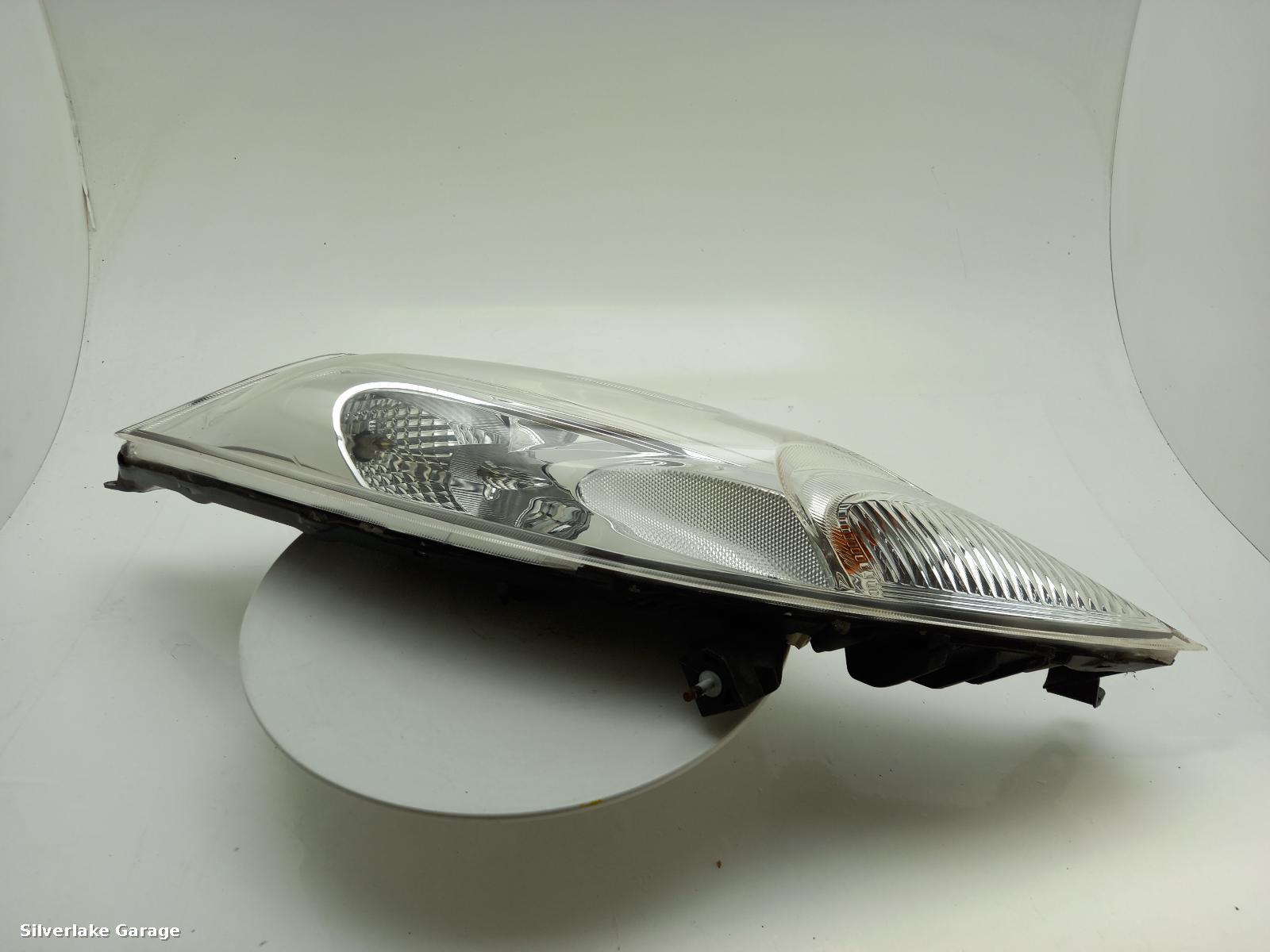 View Auto part R Headlamp NISSAN JUKE 2013