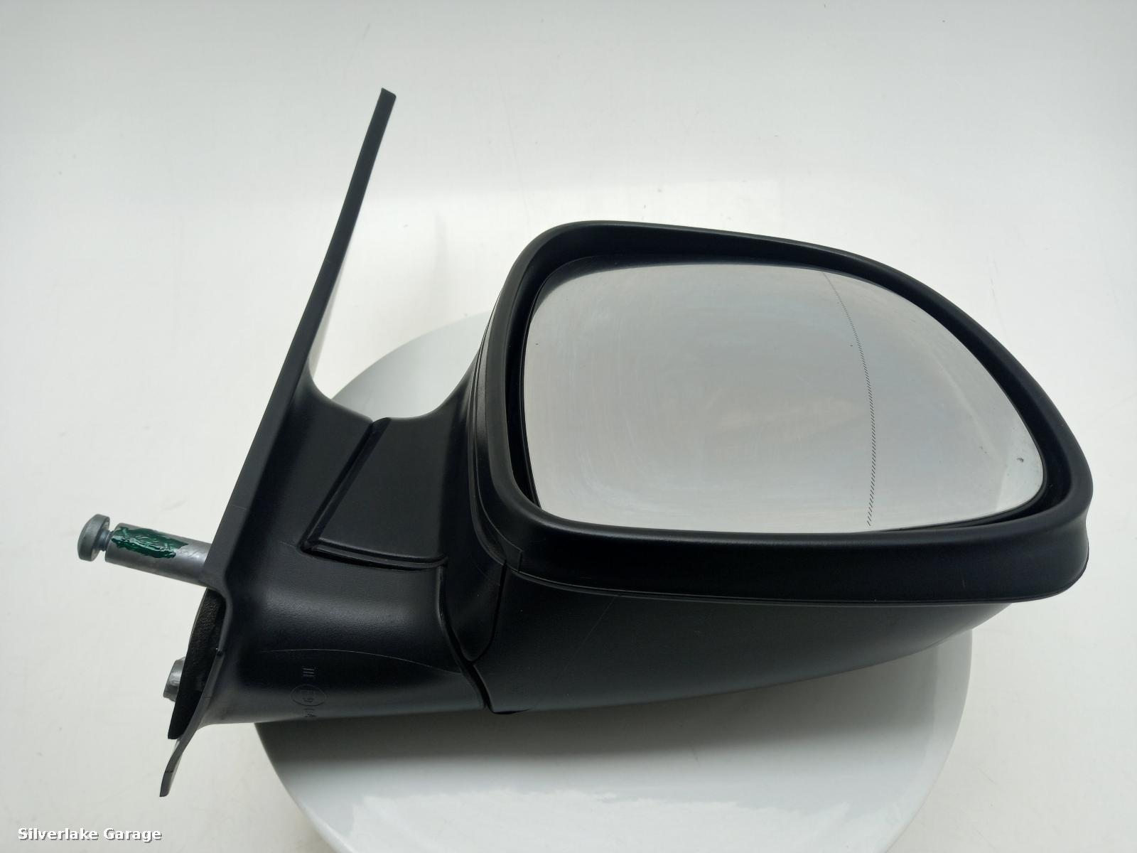 View Auto part R Door Mirror MERCEDES VITO 2006