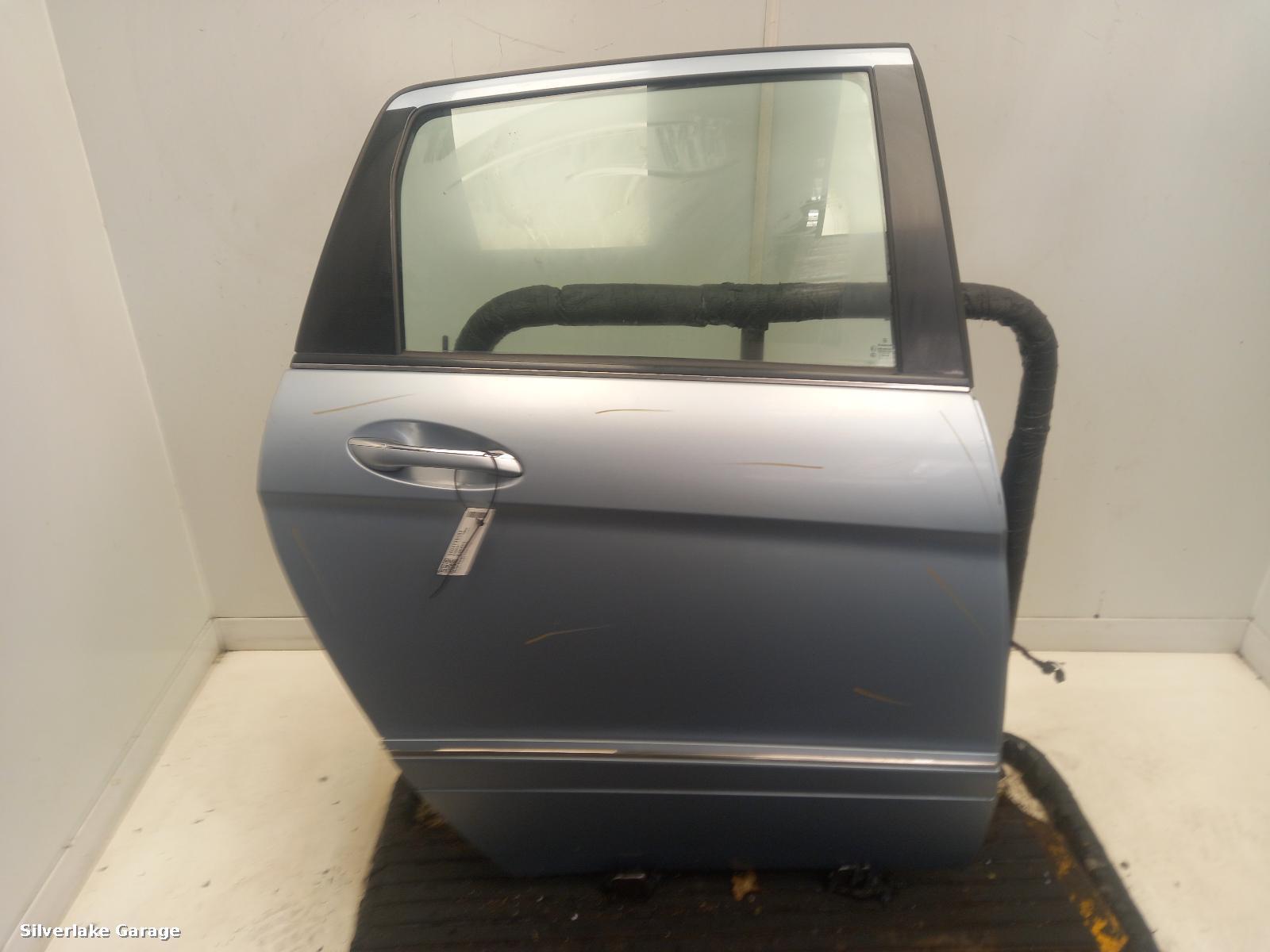 View Auto part R Rear Door MERCEDES B CLASS 2008