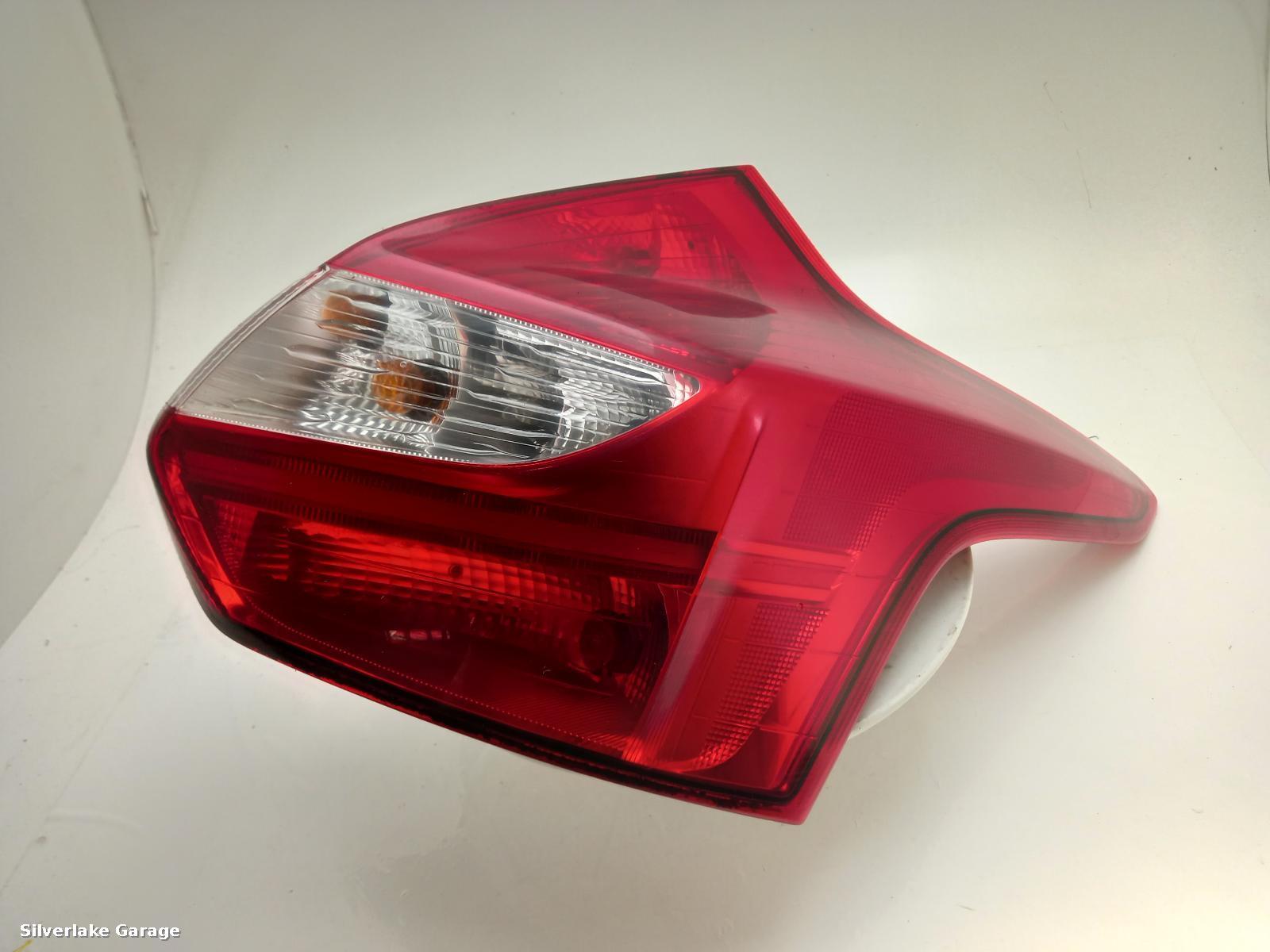 View Auto part R Taillight FORD FOCUS 2013