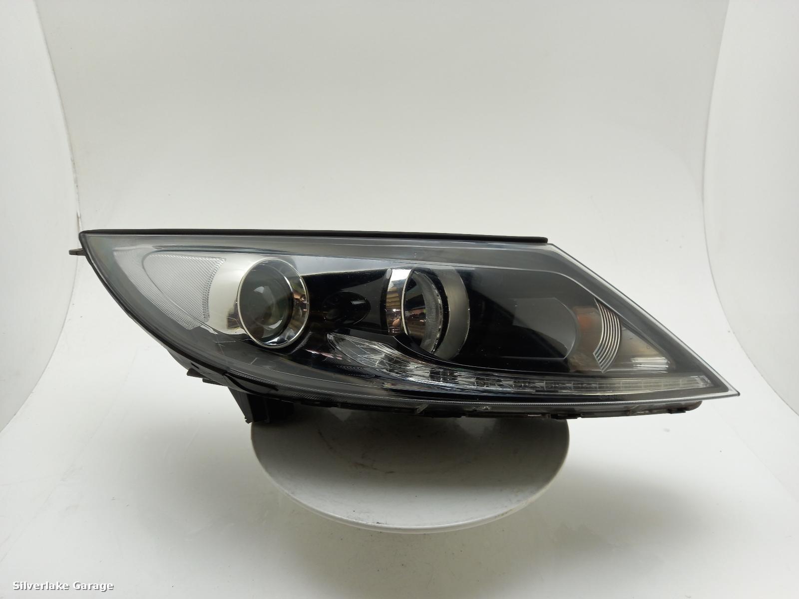 View Auto part R Headlamp KIA SPORTAGE 2015