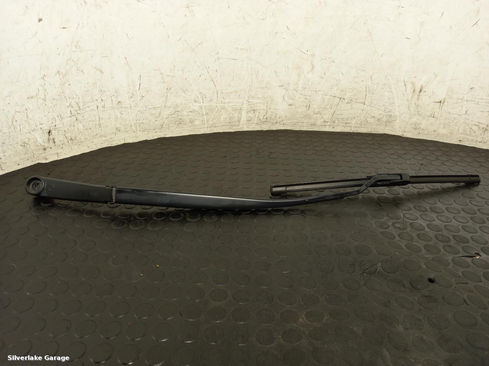 View Auto part Wiper Arm KIA SPORTAGE 2015
