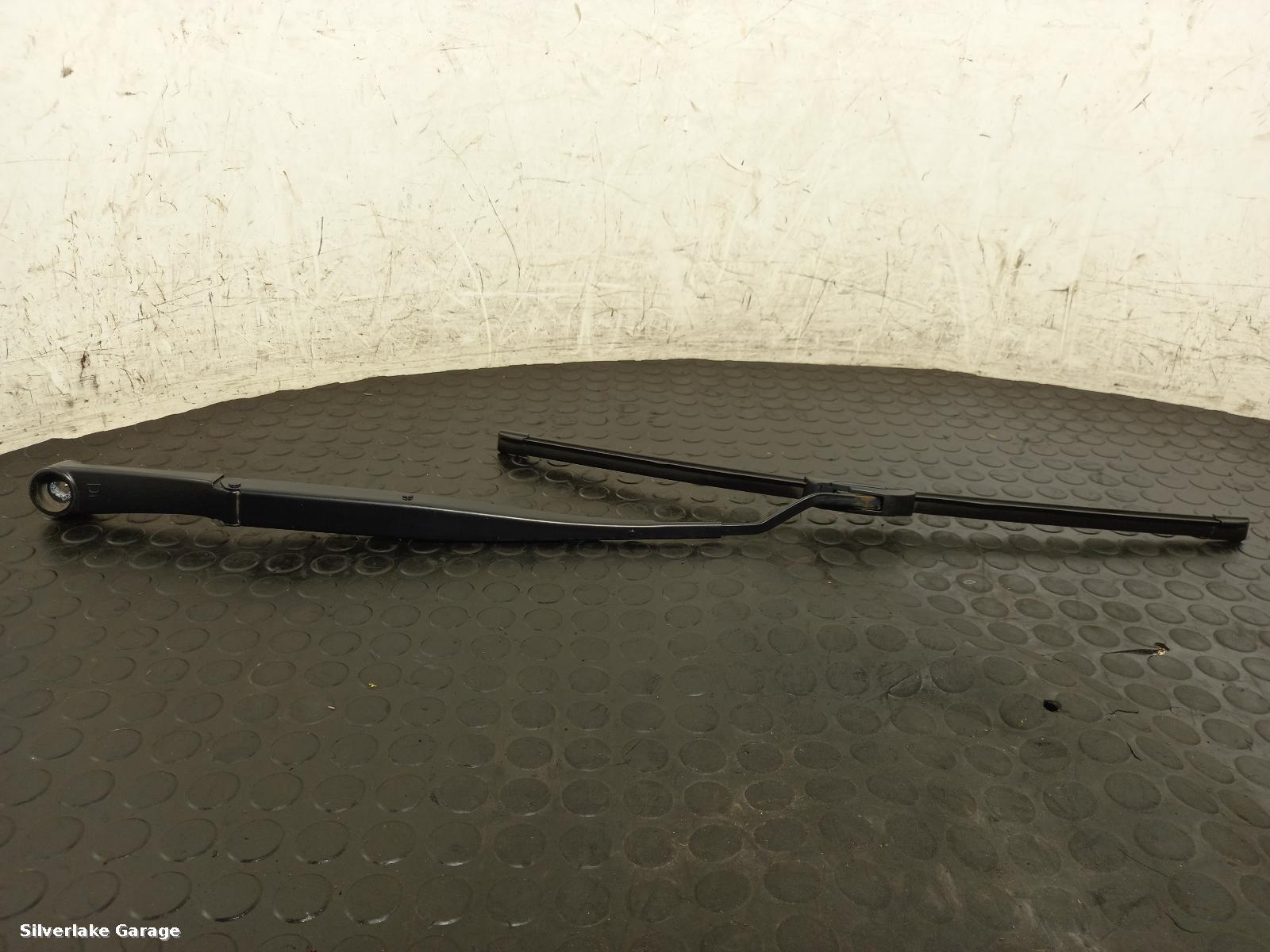 View Auto part Wiper Arm KIA SPORTAGE 2015