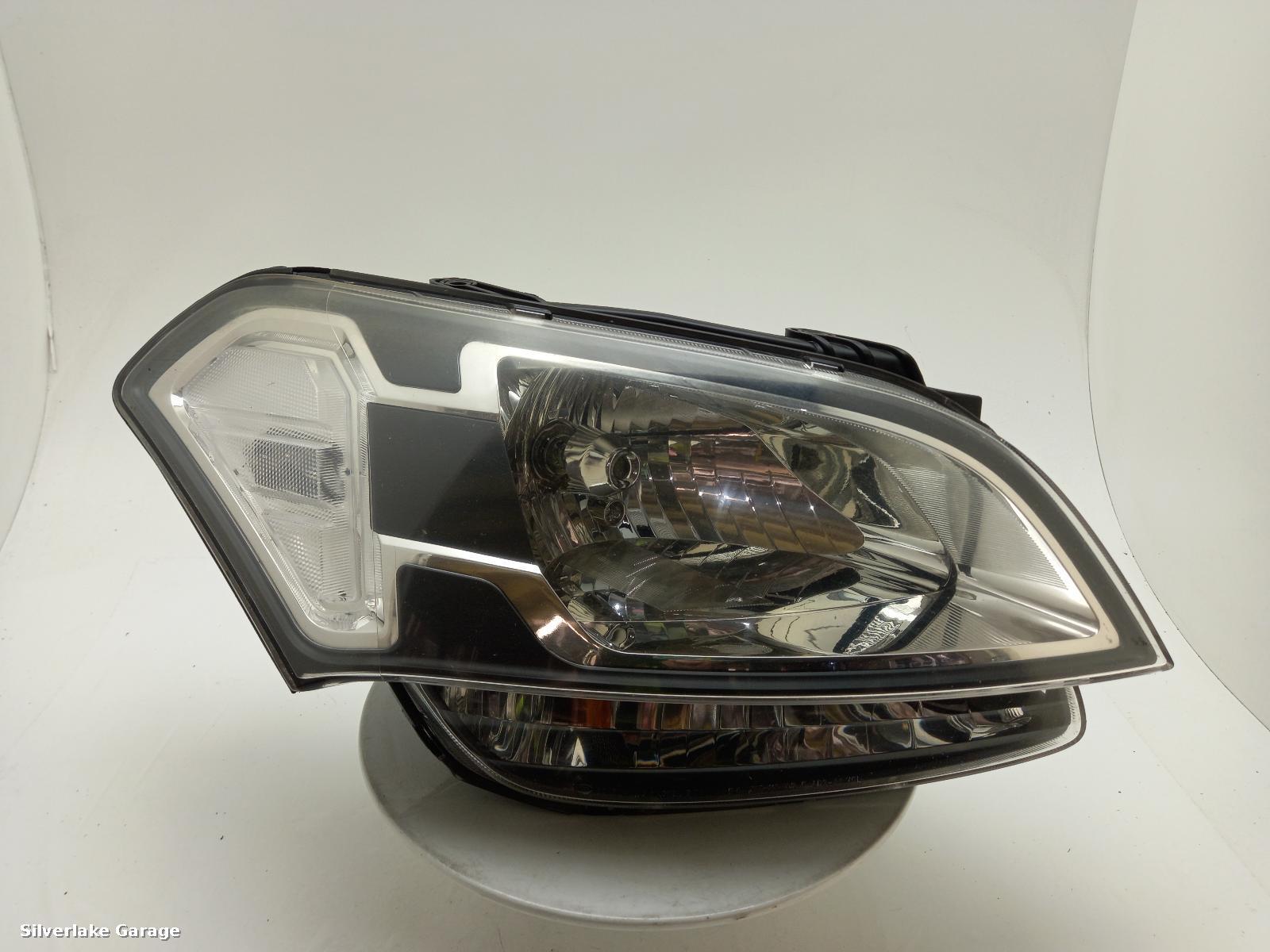 View Auto part R Headlamp KIA SOUL 2010