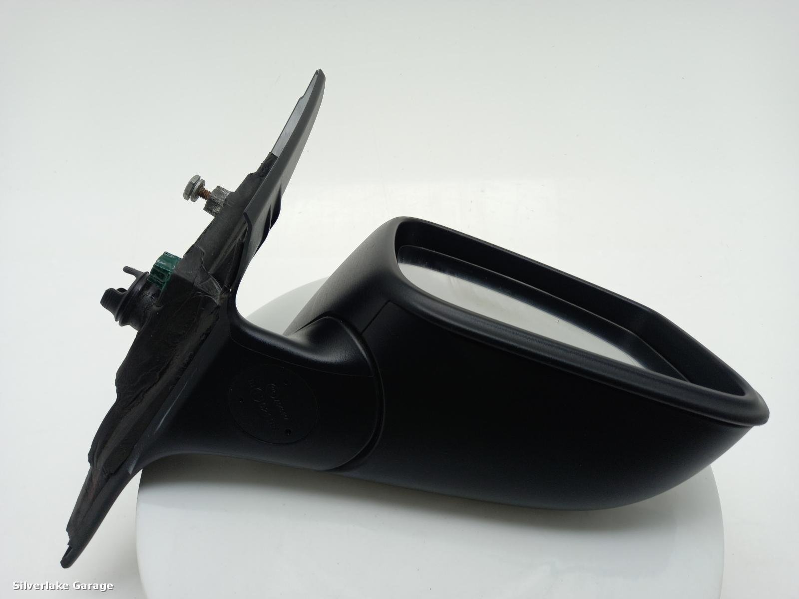 View Auto part R Door Mirror BMW 1 SERIES 2013