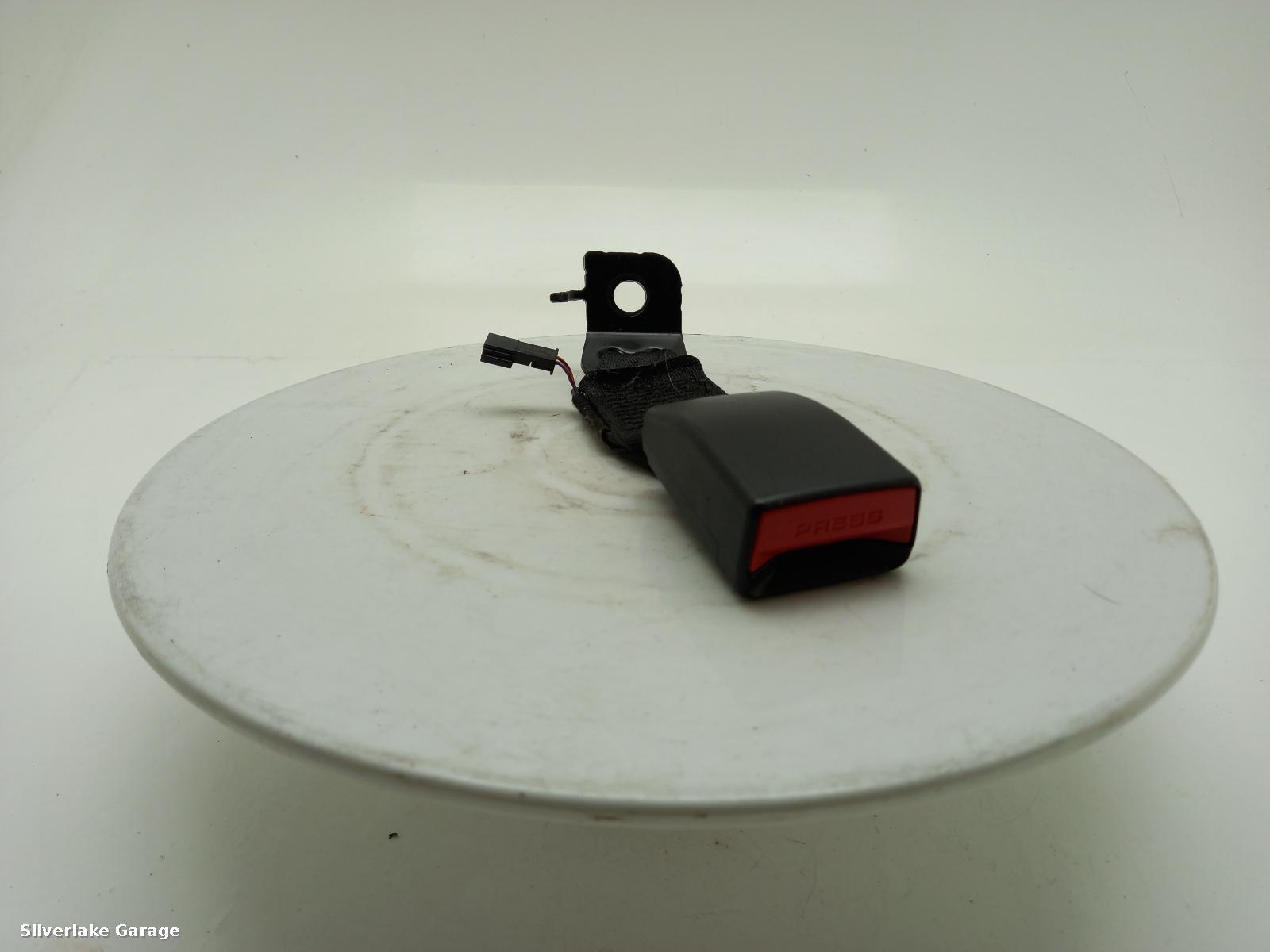 View Auto part Seat Belt BMW 1 SERIES 2013