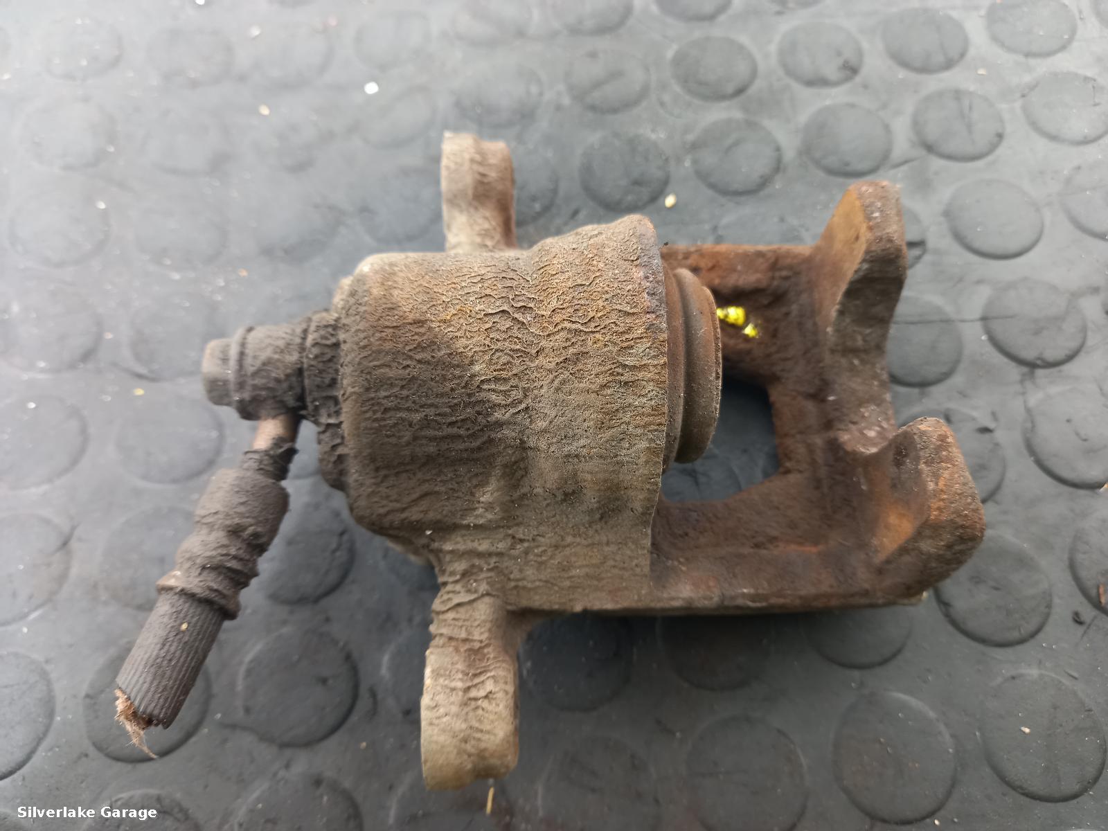View Auto part Caliper NISSAN PULSAR 2015