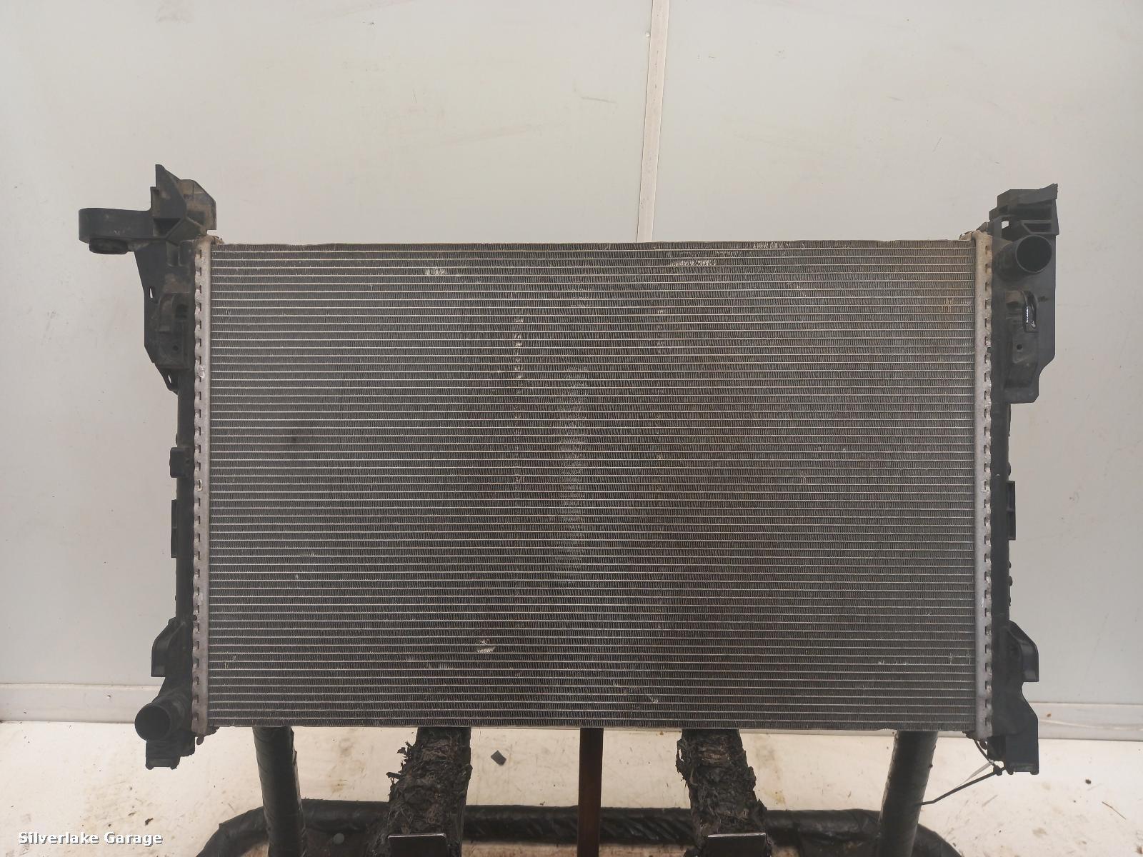 View Auto part Radiator VAUXHALL VIVARO 2018