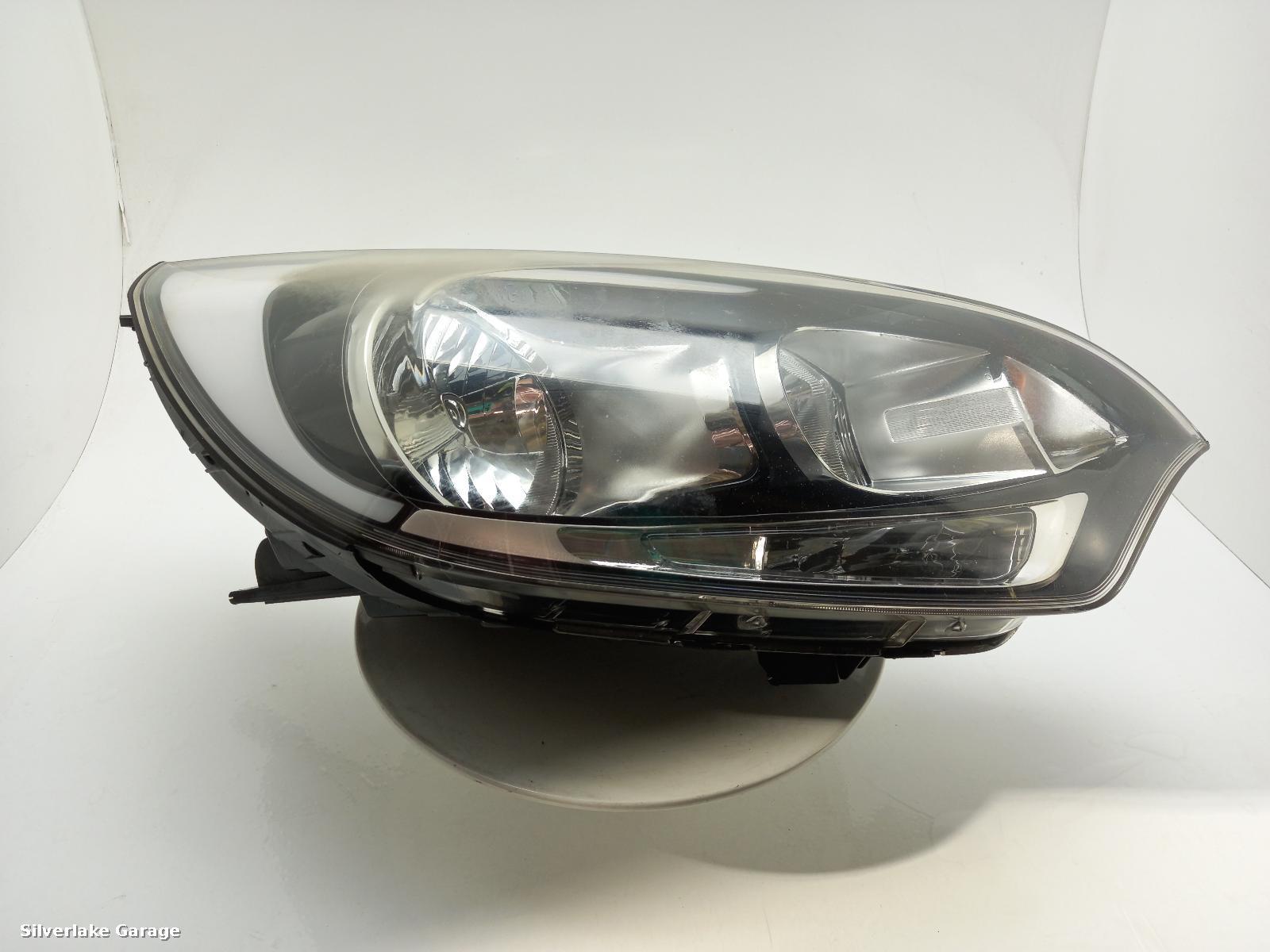 View Auto part R Headlamp KIA RIO 2017