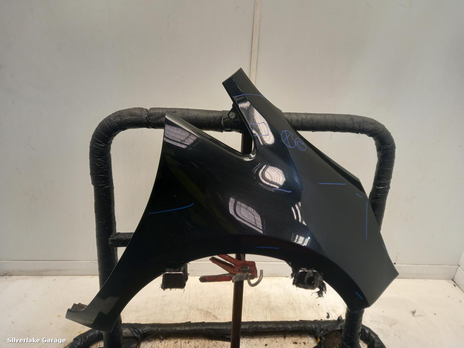View Auto part R Wing KIA RIO 2017