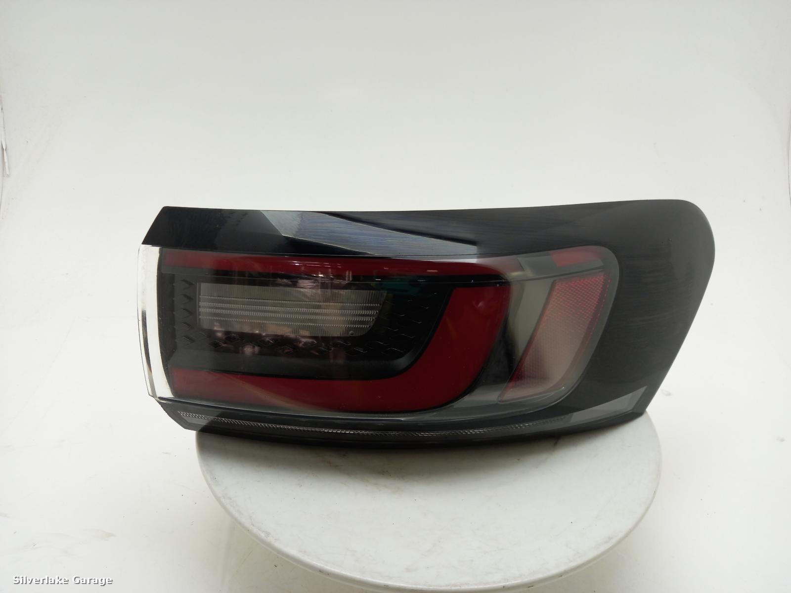 View Auto part R Taillight VOLKSWAGEN ID.4 2021