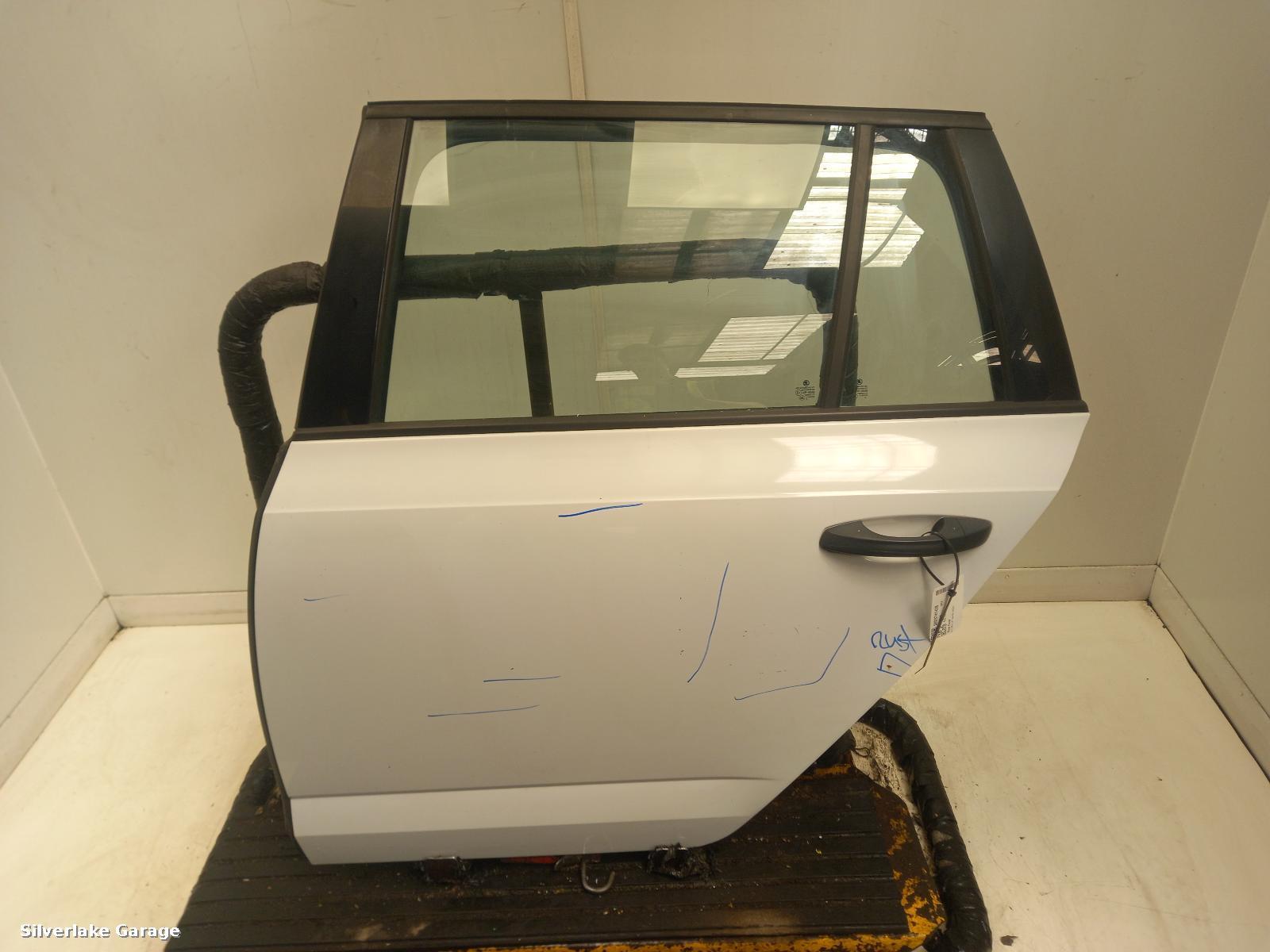 View Auto part L Rear Door SKODA OCTAVIA 2015