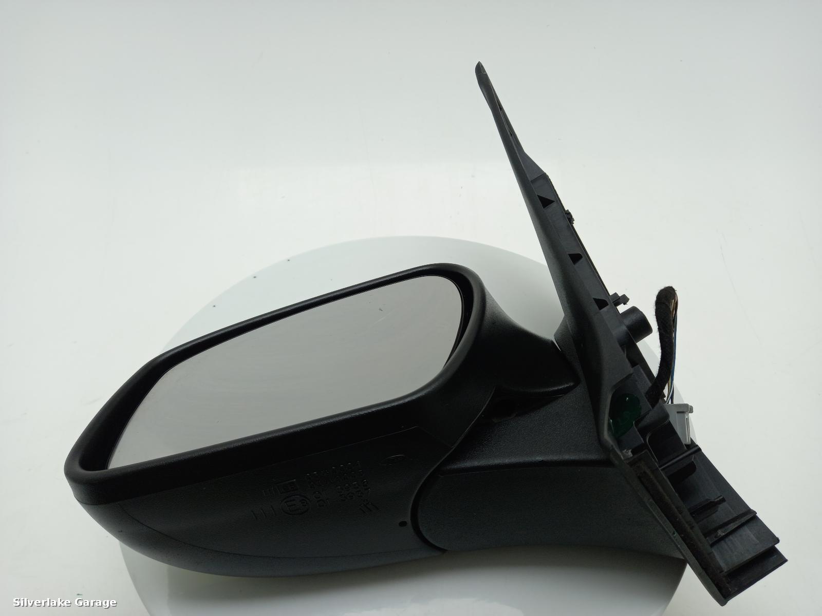 View Auto part L Door Mirror FORD FUSION 2006