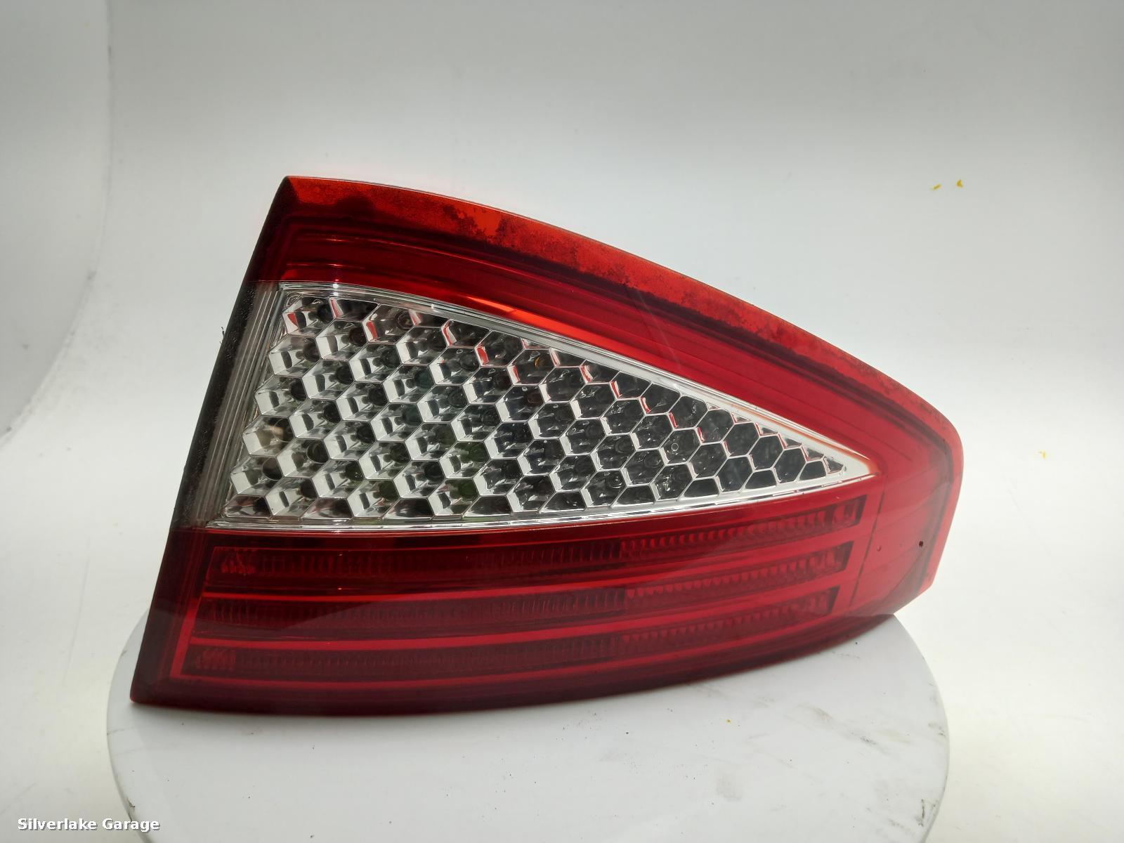 View Auto part R Taillight FORD MONDEO 2007