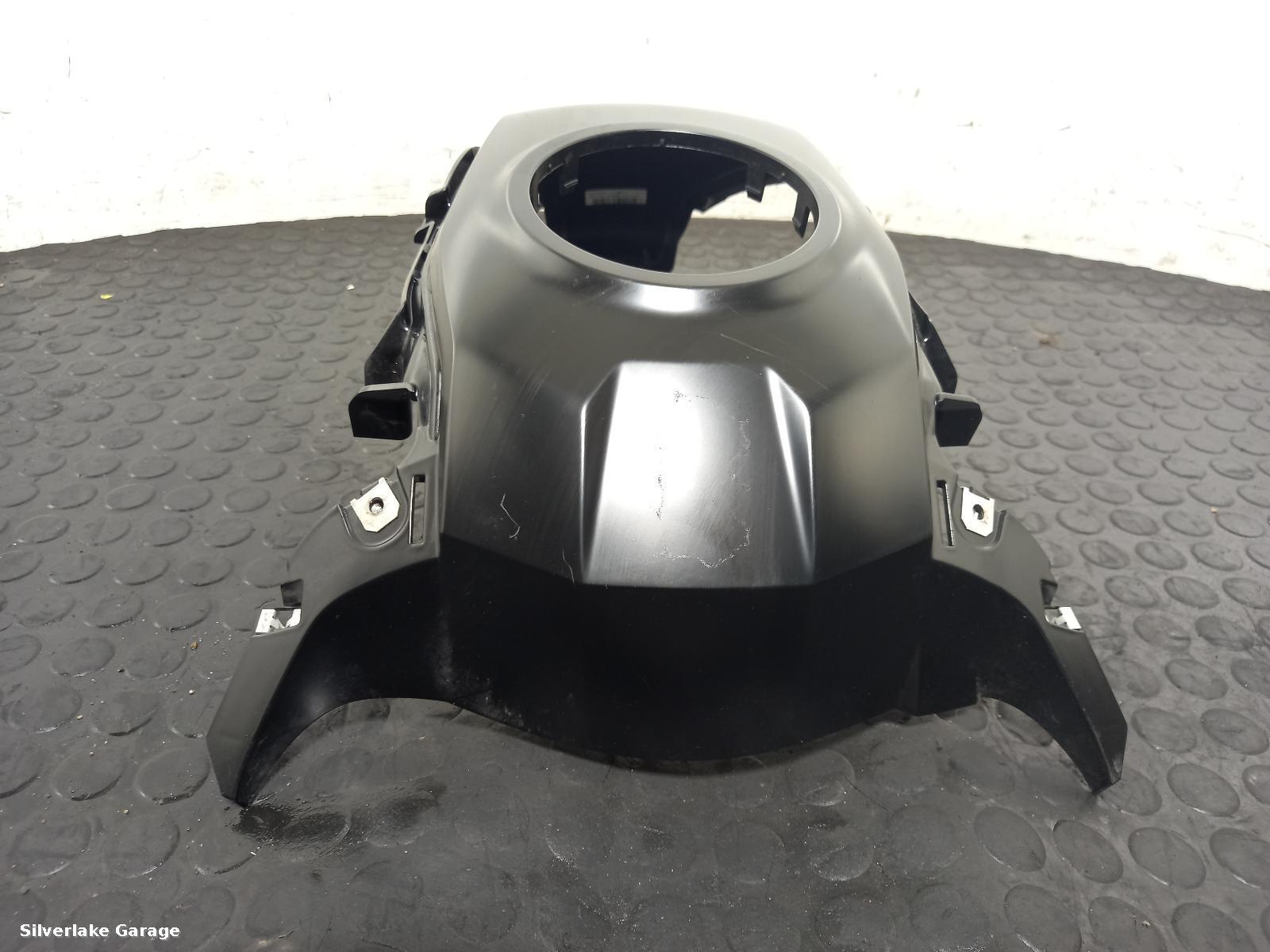 View Auto part INFILL_PANEL BMW F900R 2022