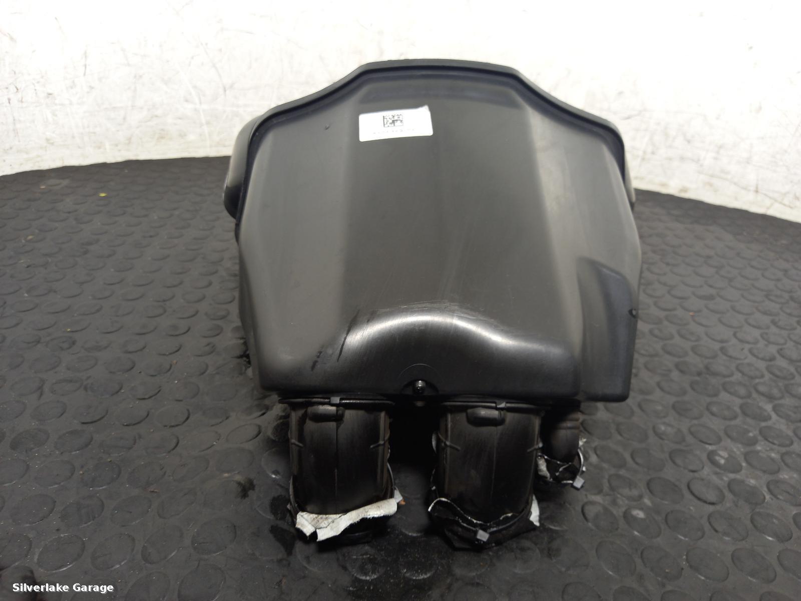 View Auto part Air Cleaner/Box BMW F900R 2022