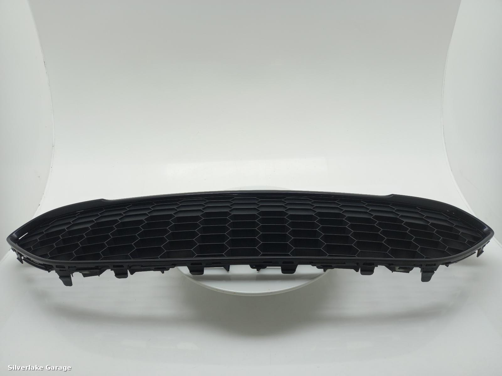 View Auto part Grille FORD FIESTA 2015