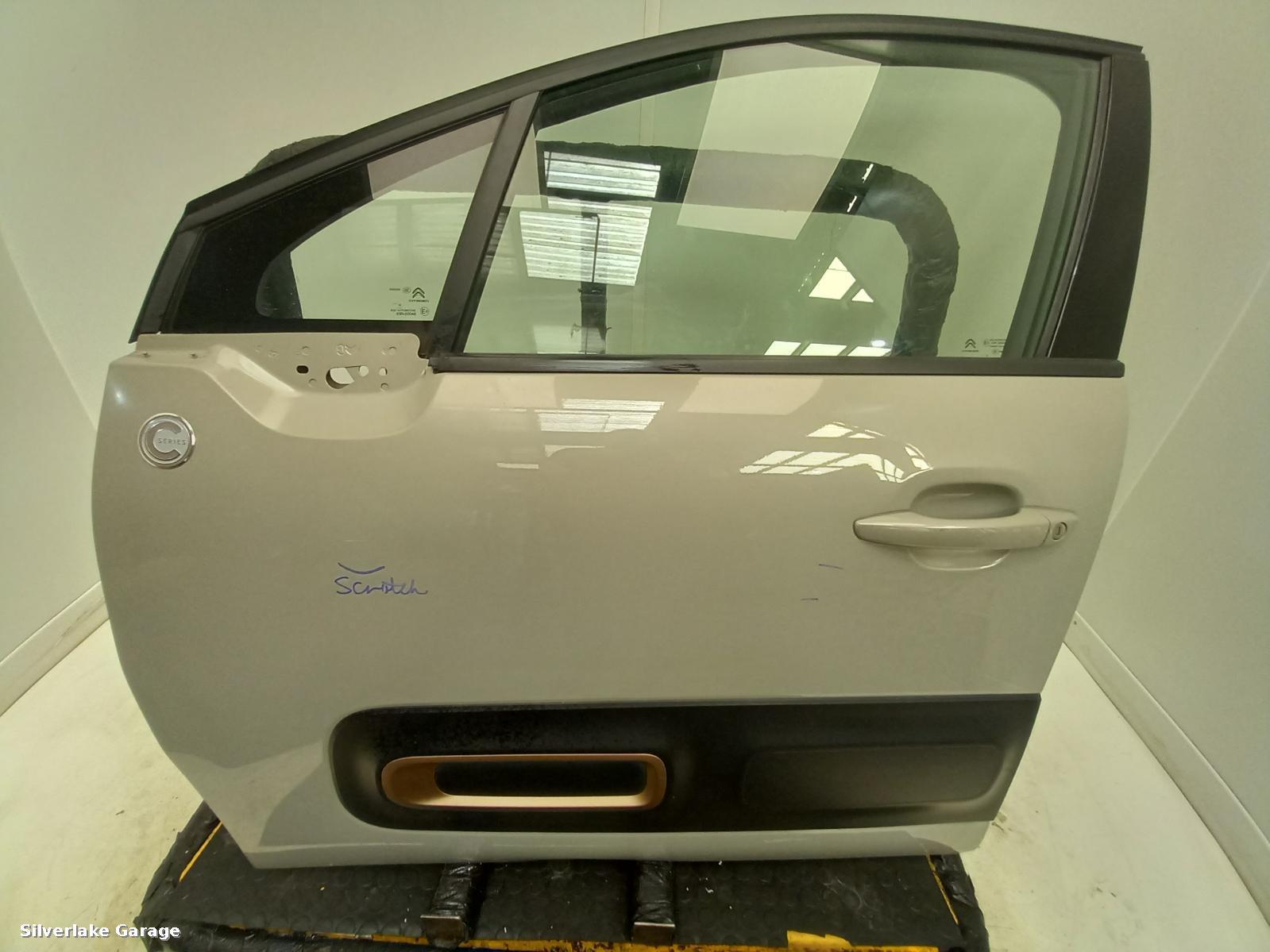 View Auto part L Front Door CITROEN C3 2023