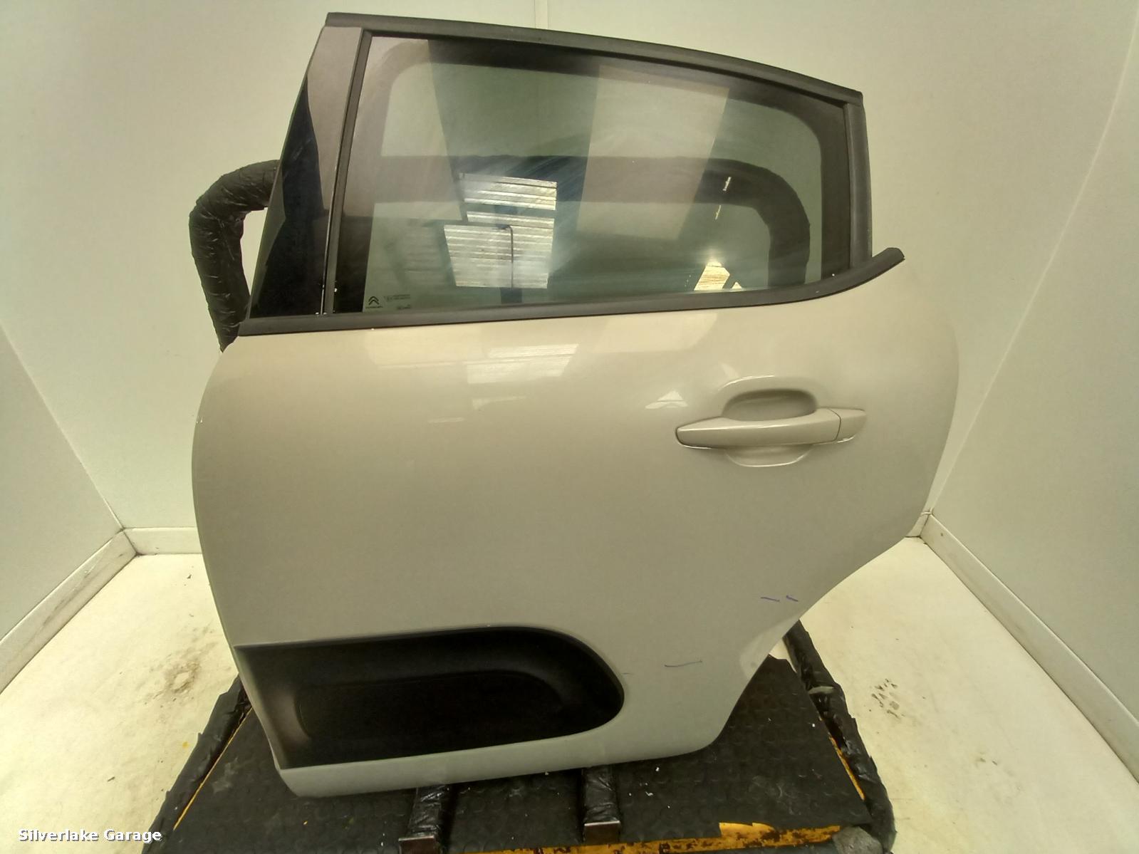 View Auto part L Rear Door CITROEN C3 2023