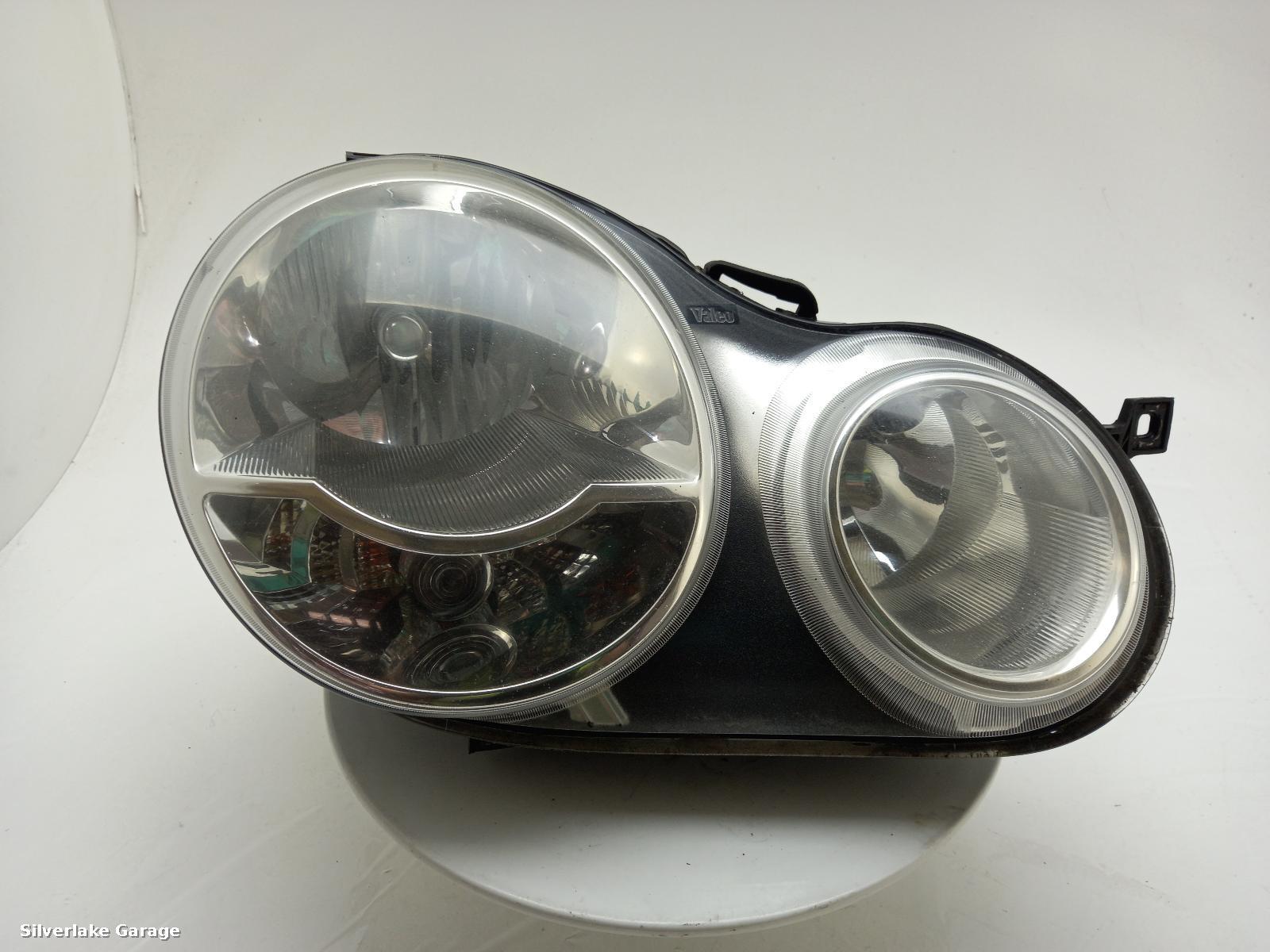 View Auto part R Headlamp VOLKSWAGEN POLO 2004