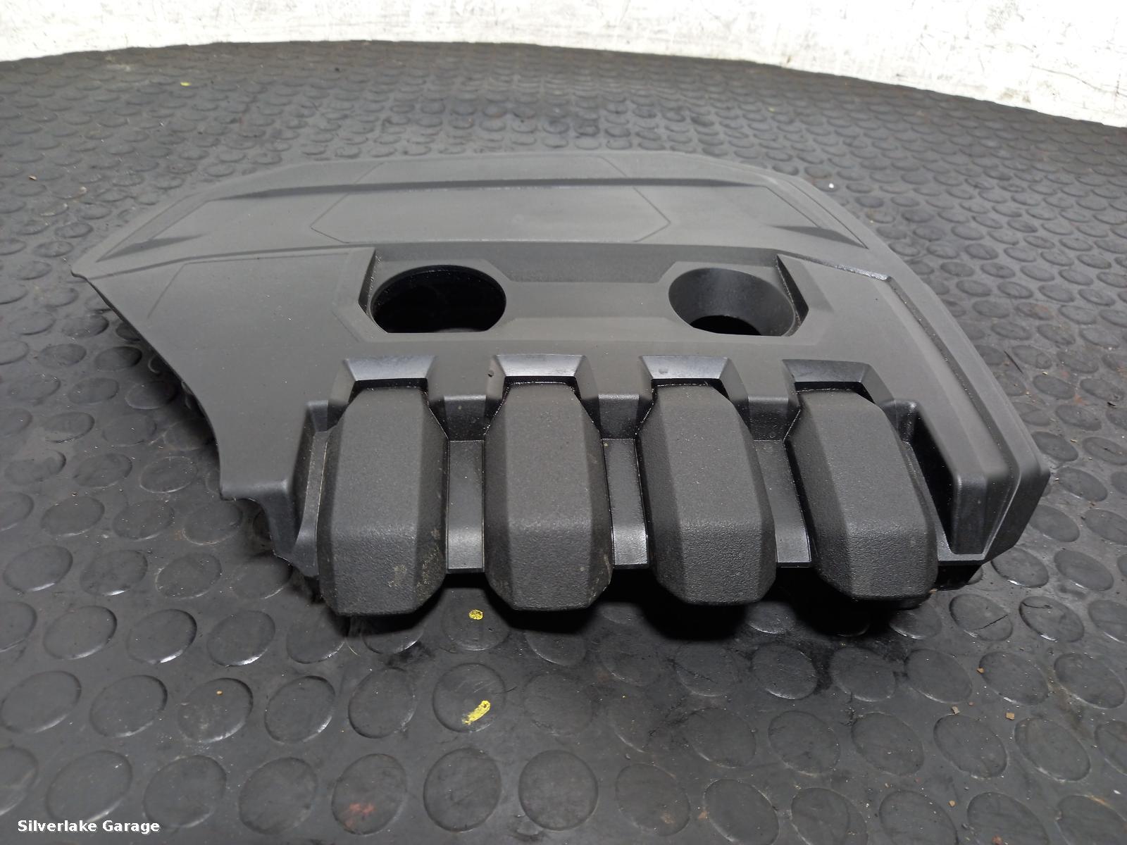 View Auto part Engine Cover VOLKSWAGEN T-ROC 2021