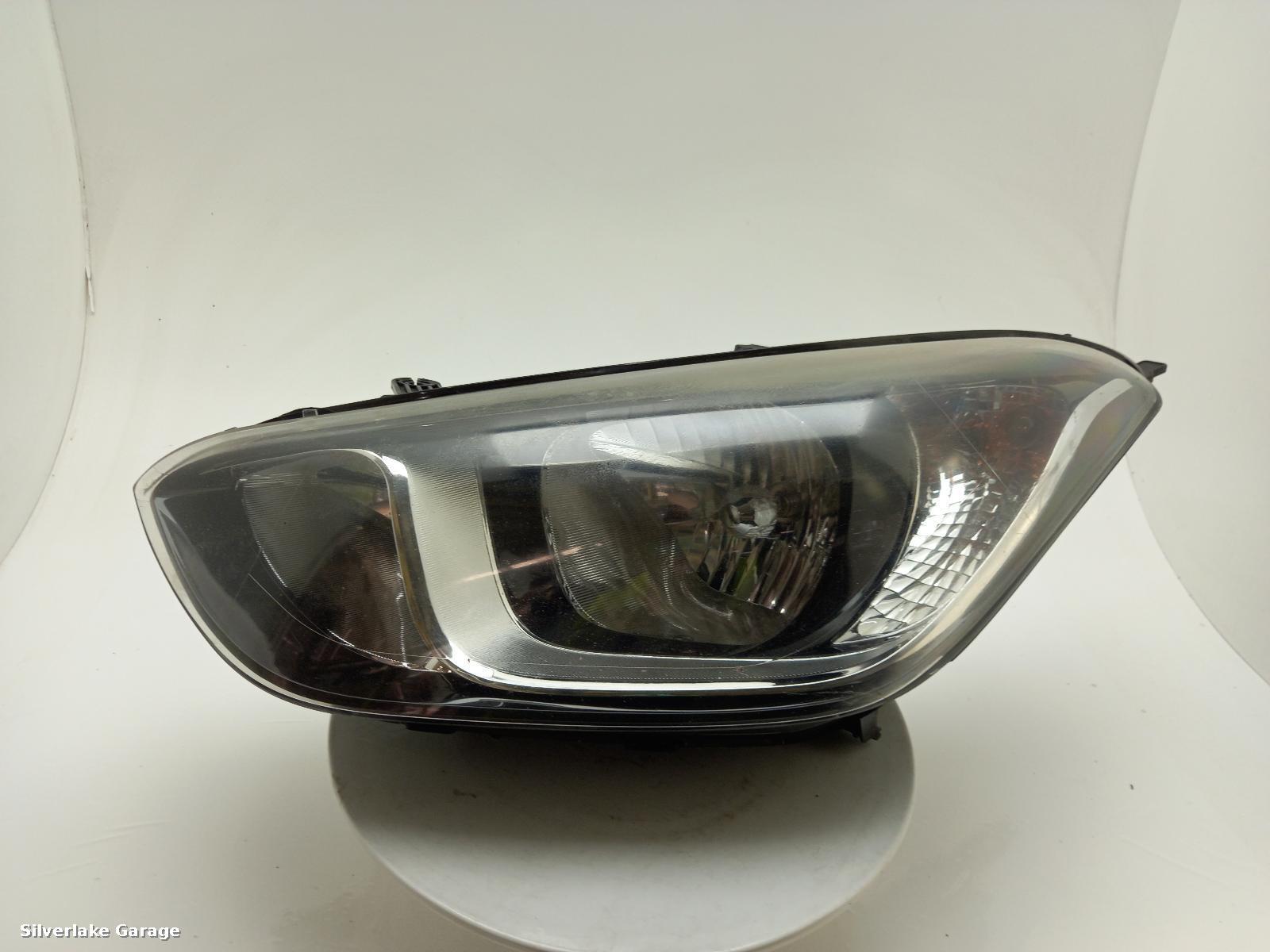 View Auto part L Headlamp HYUNDAI I20 2013
