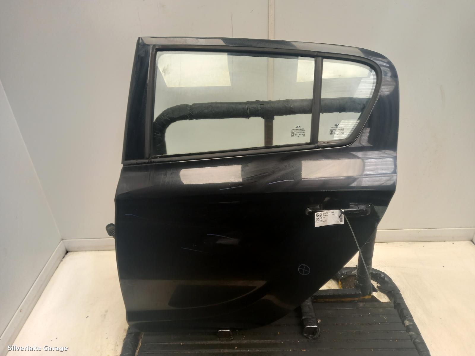 View Auto part L Rear Door HYUNDAI I20 2013
