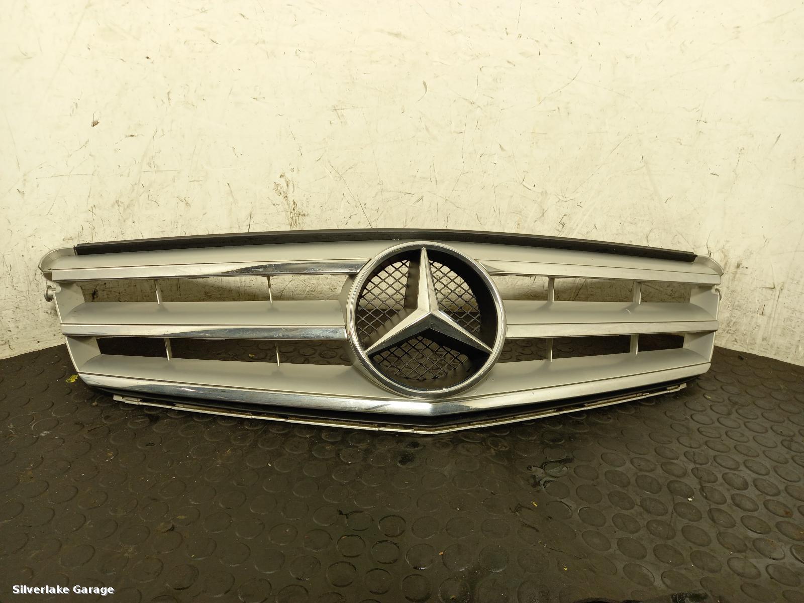 View Auto part Grille MERCEDES C CLASS 2009