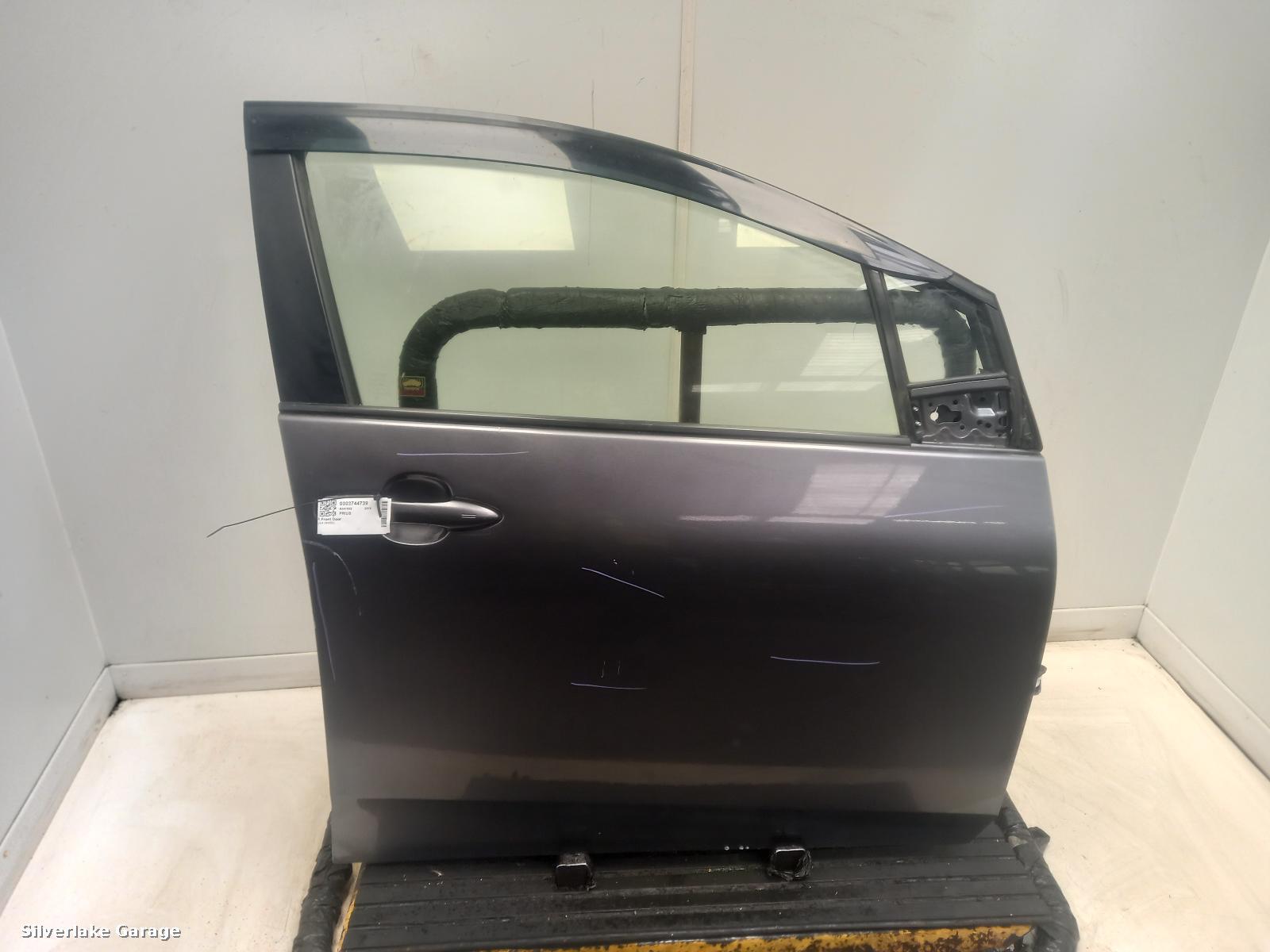 View Auto part R Front Door TOYOTA PRIUS 2016