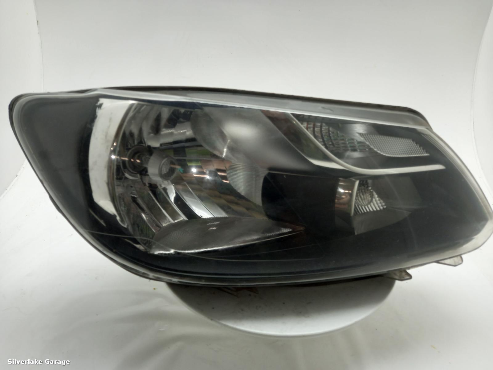 View Auto part R Headlamp VOLKSWAGEN CADDY 2012