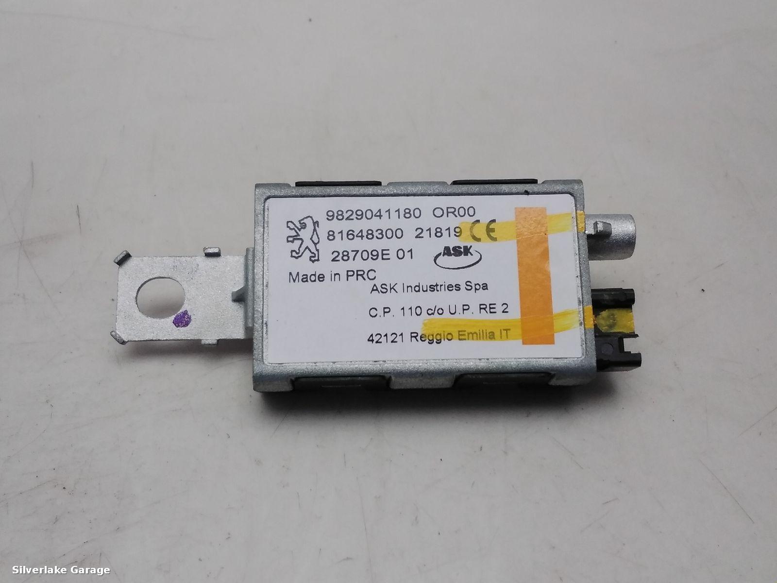 View Auto part Amplifier Unit PEUGEOT 3008 2019
