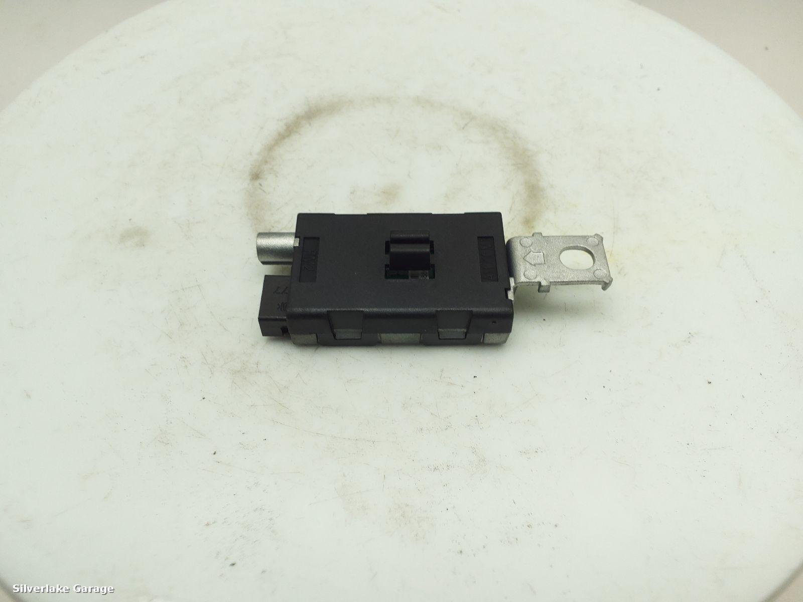 View Auto part Amplifier Unit PEUGEOT 3008 2019