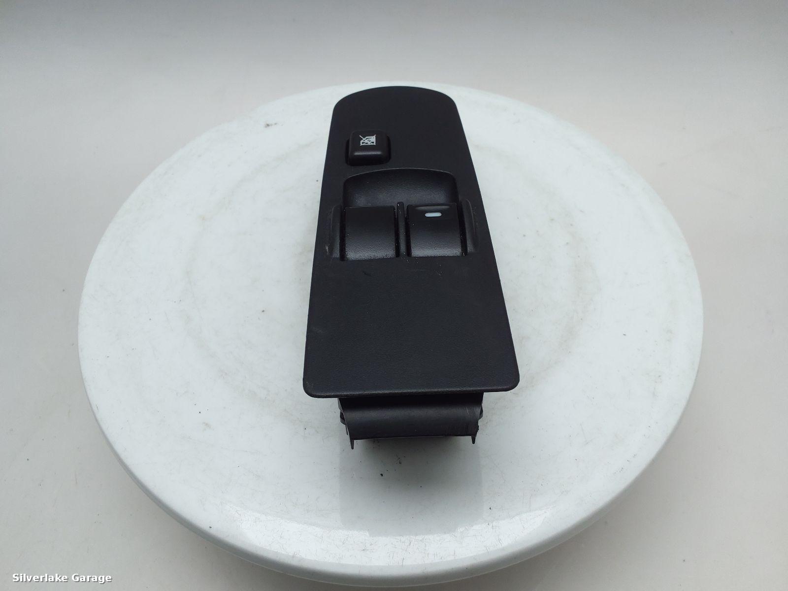 View Auto part Elect. Window Switch MITSUBISHI COLT 2008