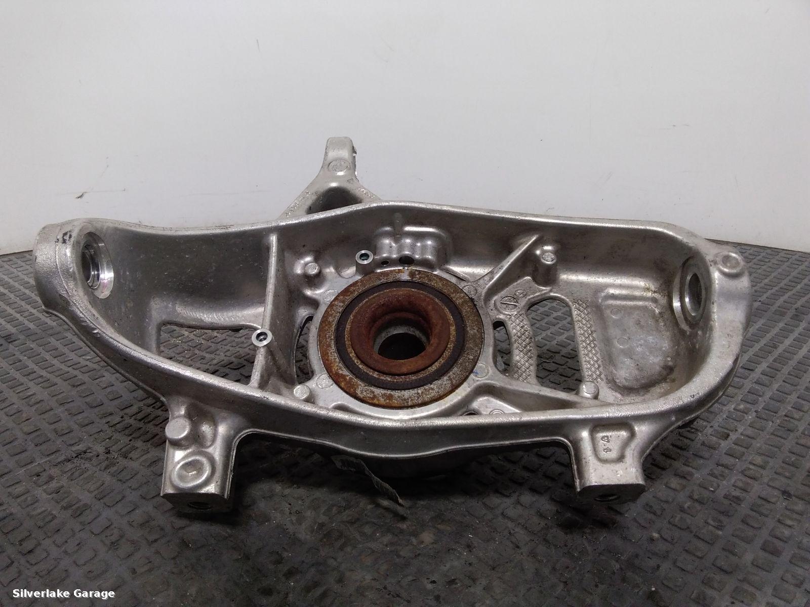 View Auto part Front Hub/Bearing FERRARI 488 2018