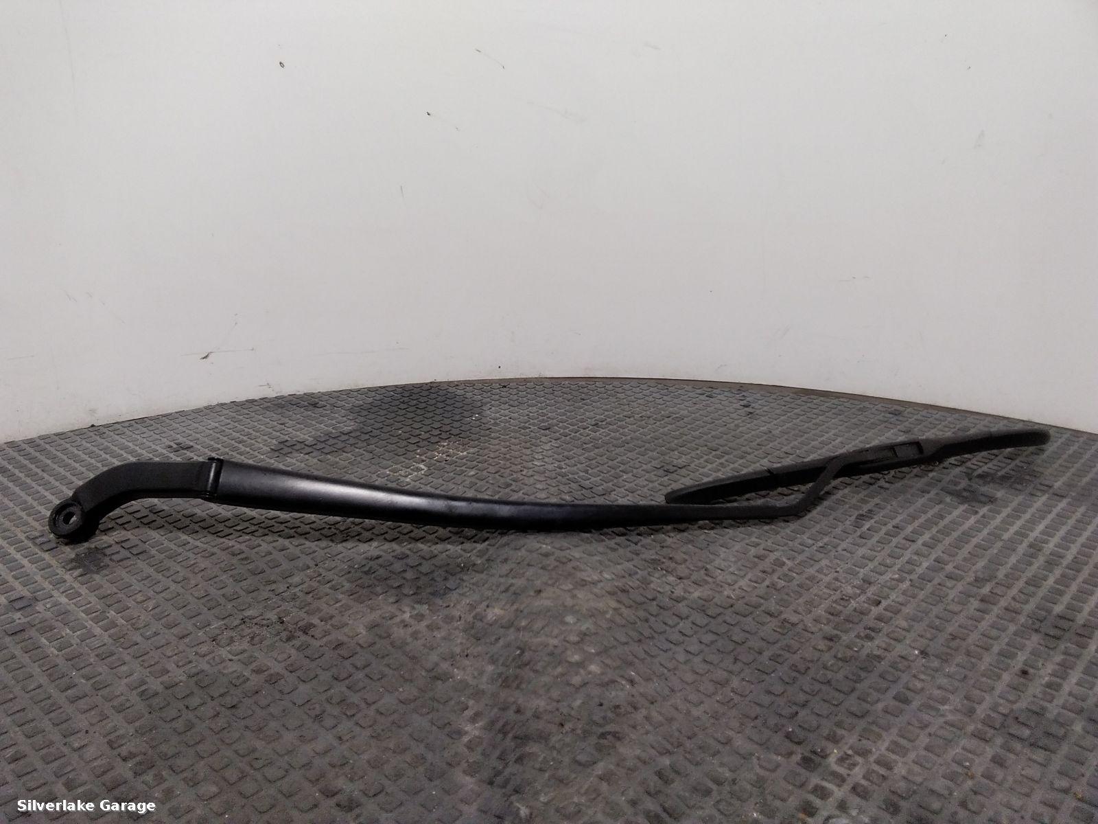 View Auto part Wiper Arm TOYOTA RAV 4 2021