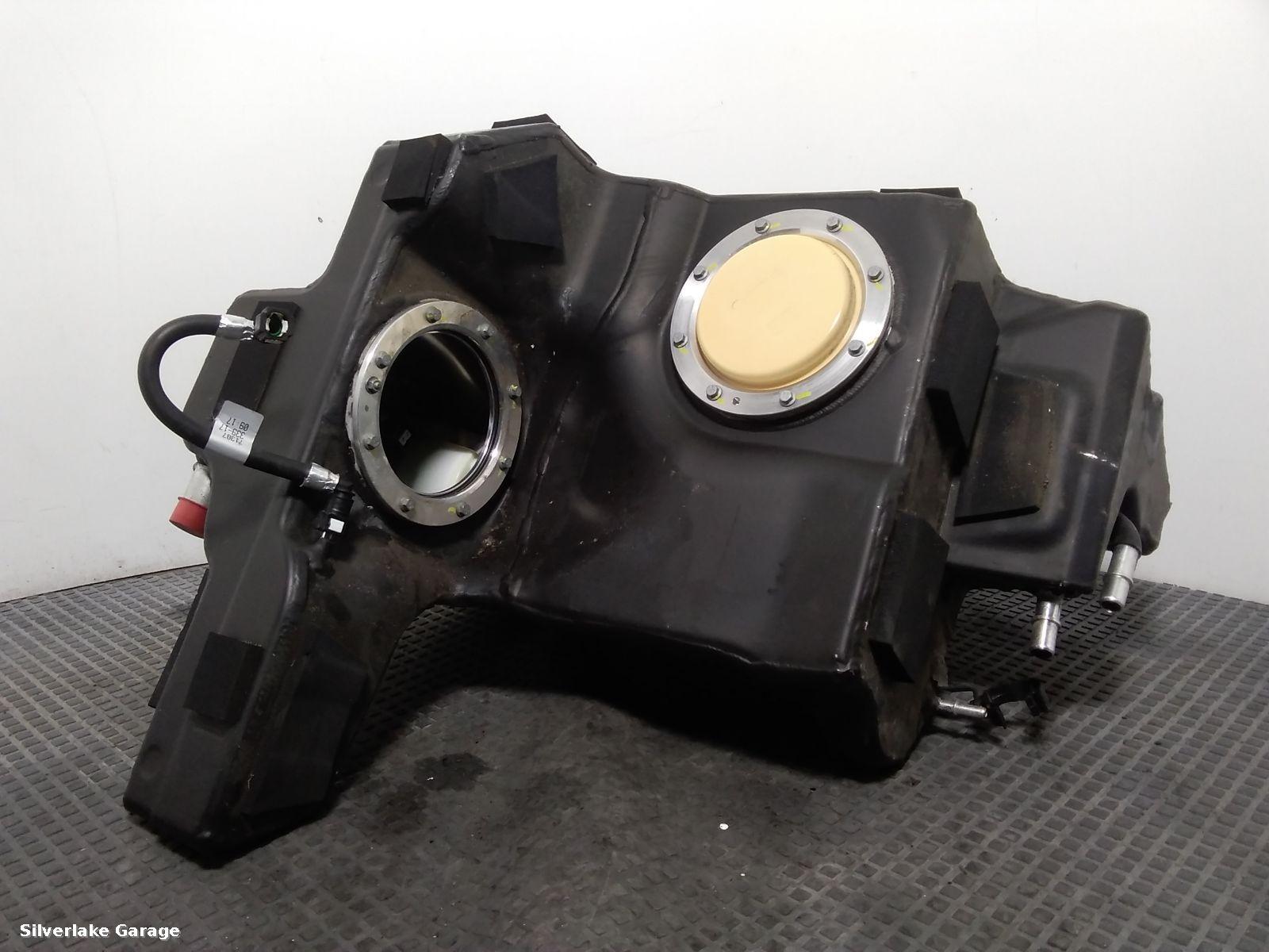 View Auto part Fuel Tank FERRARI 488 2018