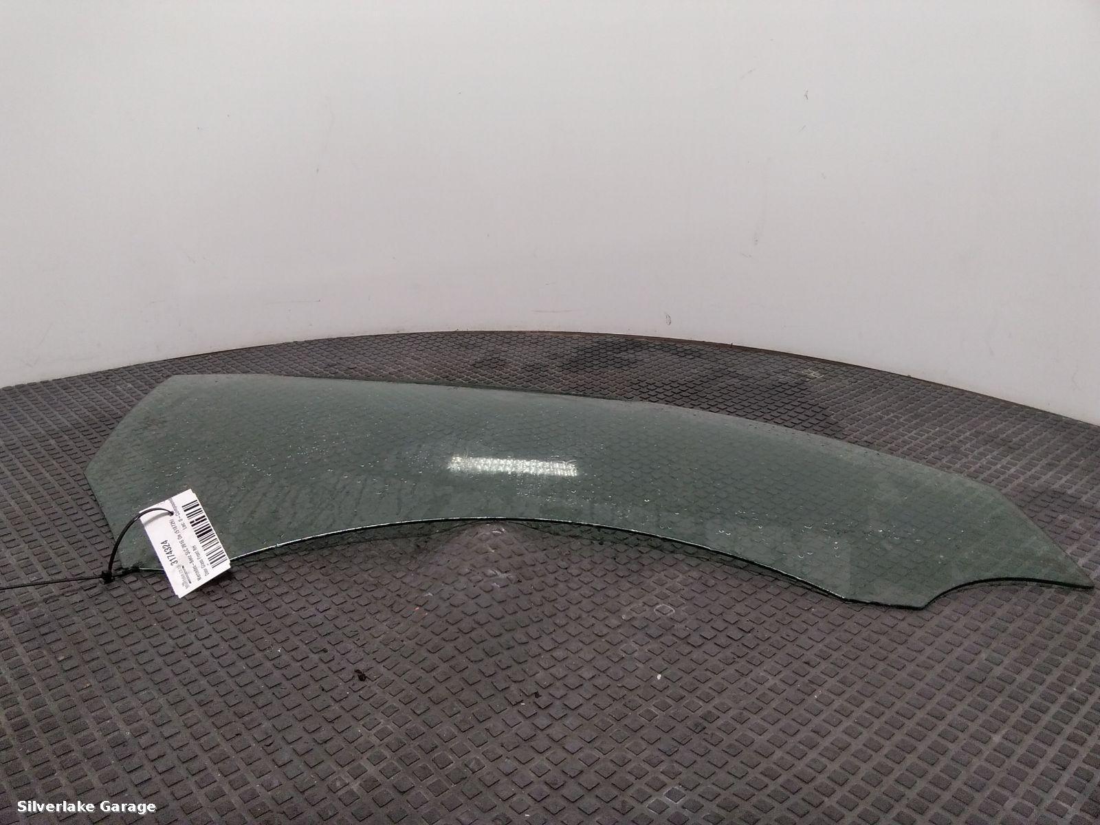 View Auto part RF Door Window MERCEDES SLC 2017