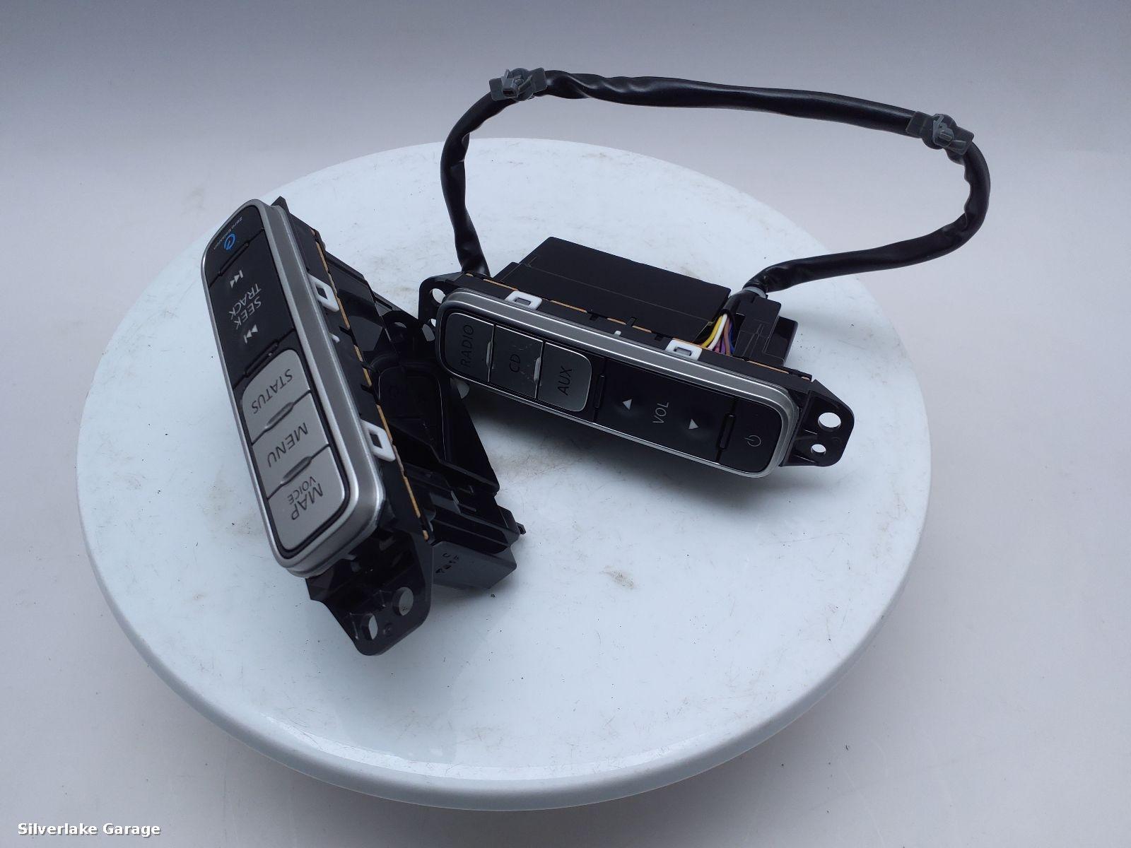View Auto part Misc Switch NISSAN LEAF 2017