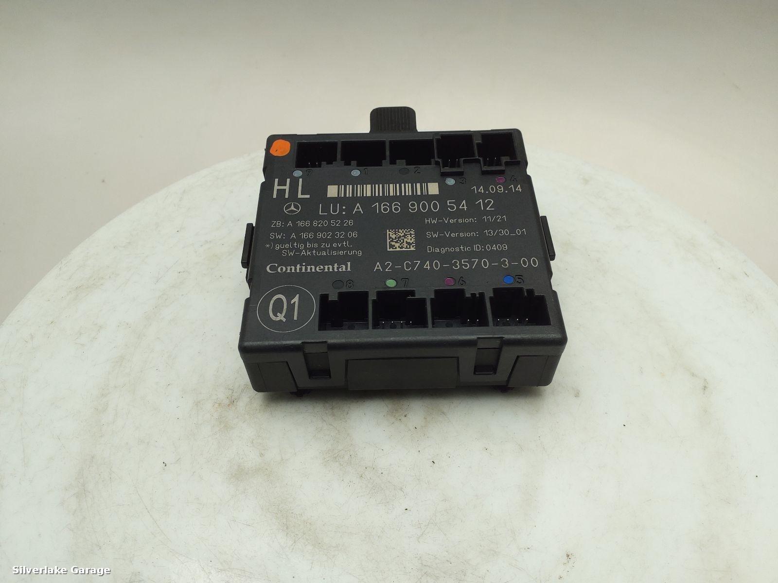 View Auto part ECU MERCEDES M CLASS 2015