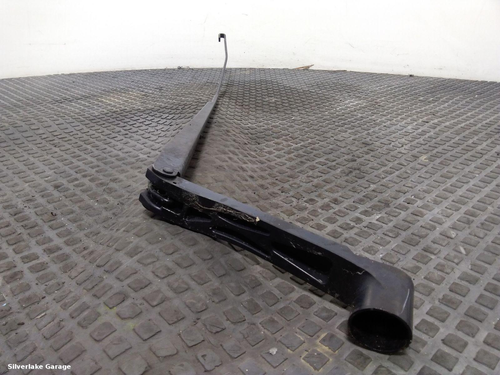 View Auto part Wiper Arm NISSAN NOTE 2015