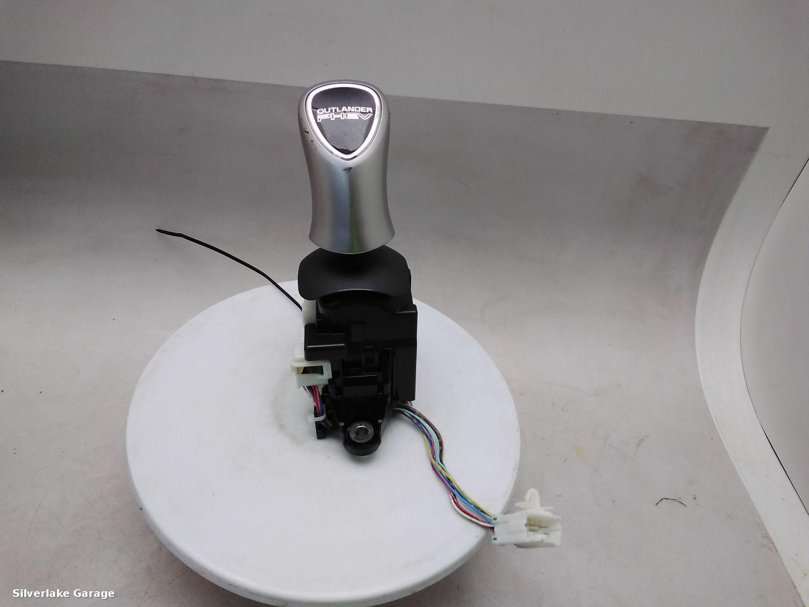 View Auto part Gear Stick/Shifter MITSUBISHI OUTLANDER 2016