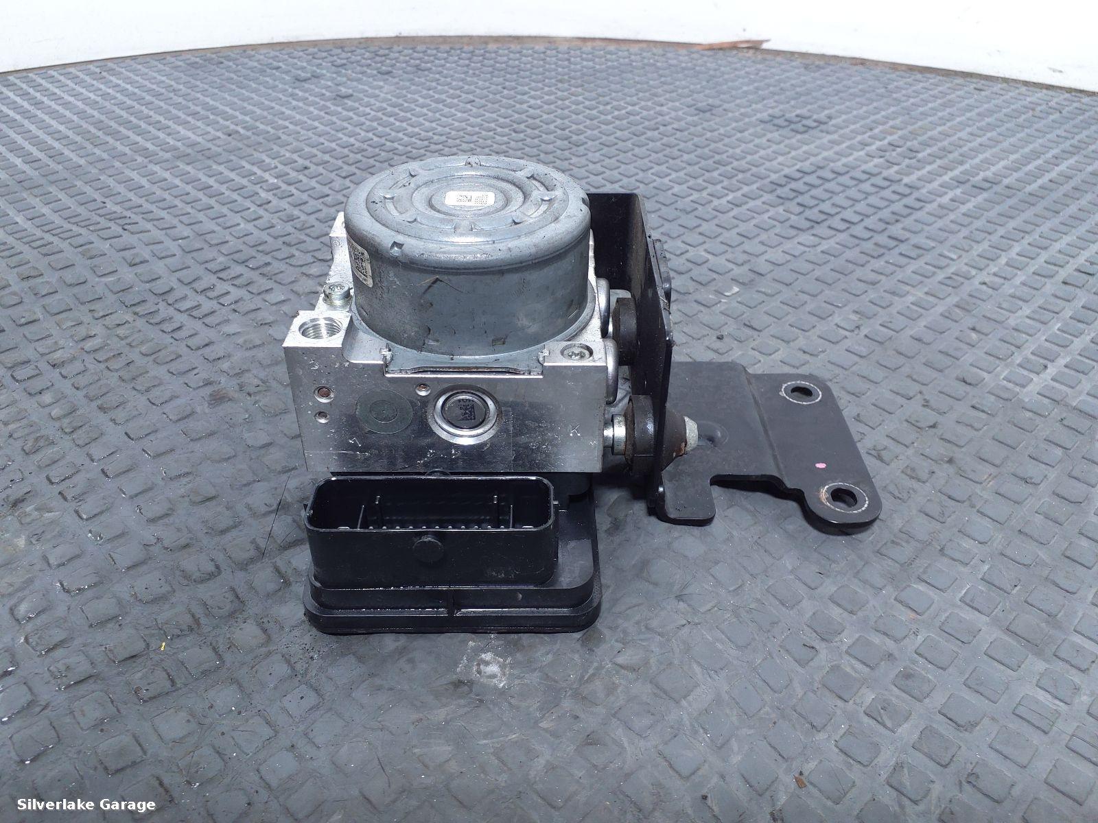 View Auto part ABS Pump/Modulator HYUNDAI I10 2014