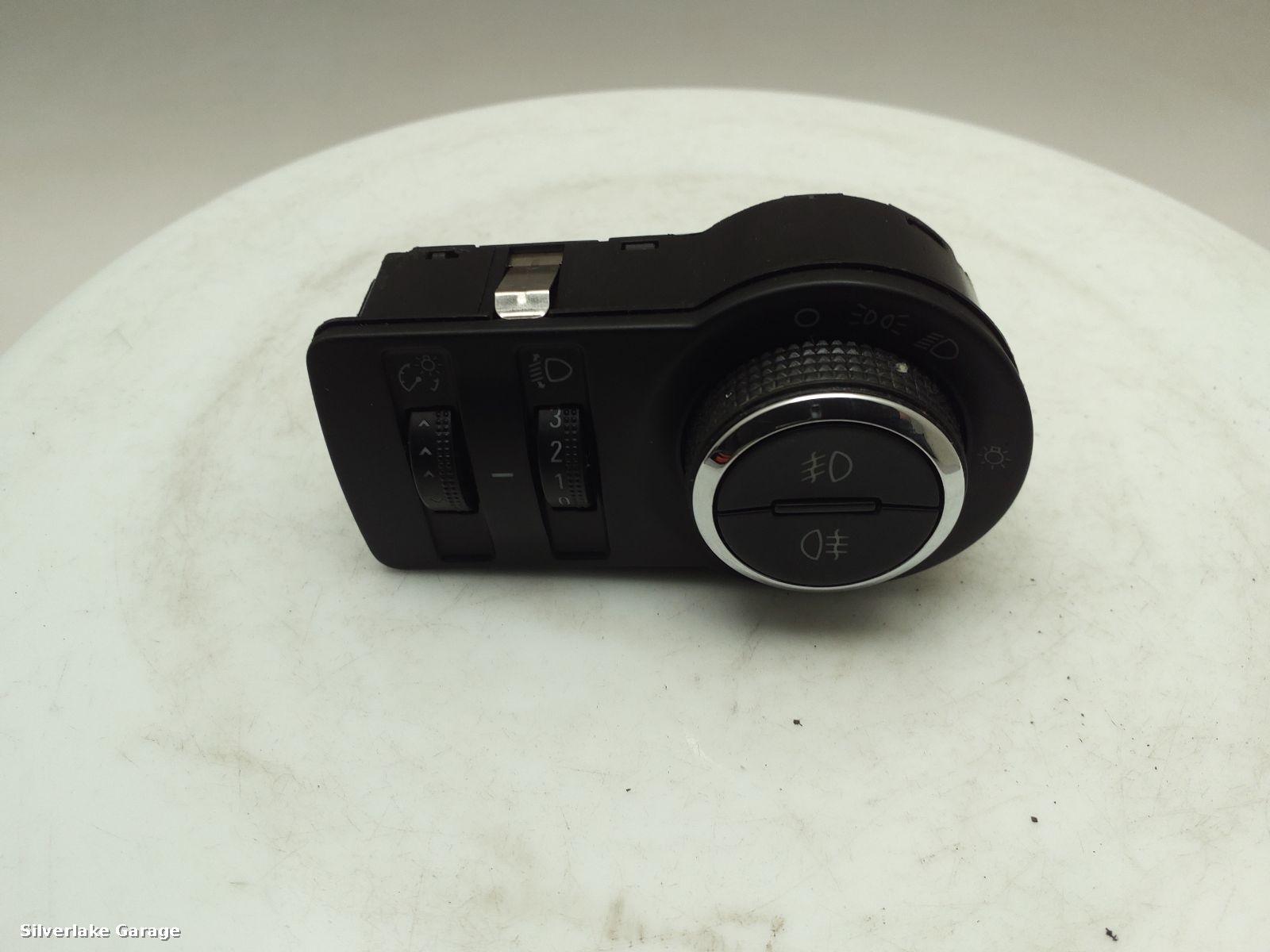 View Auto part Headlight Switch VAUXHALL ASTRA 2010
