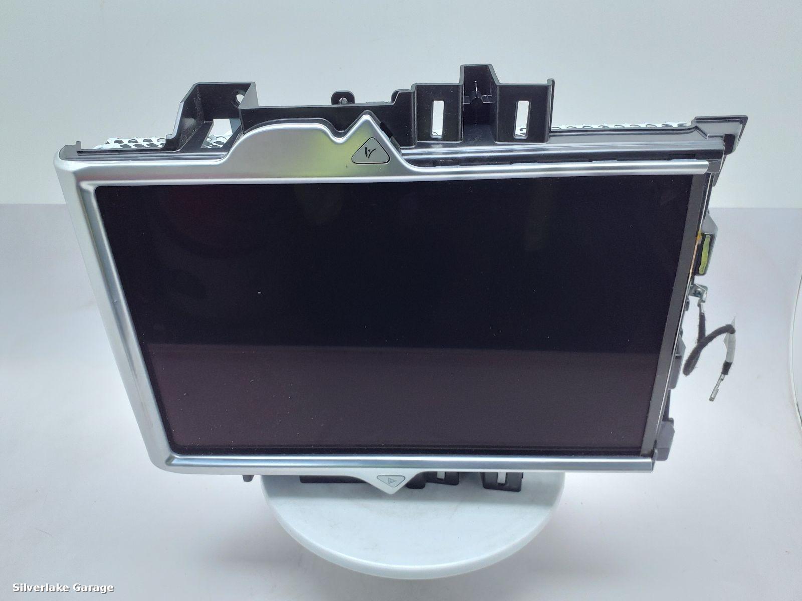 View Auto part Radio Display TESLA MODEL S 2017
